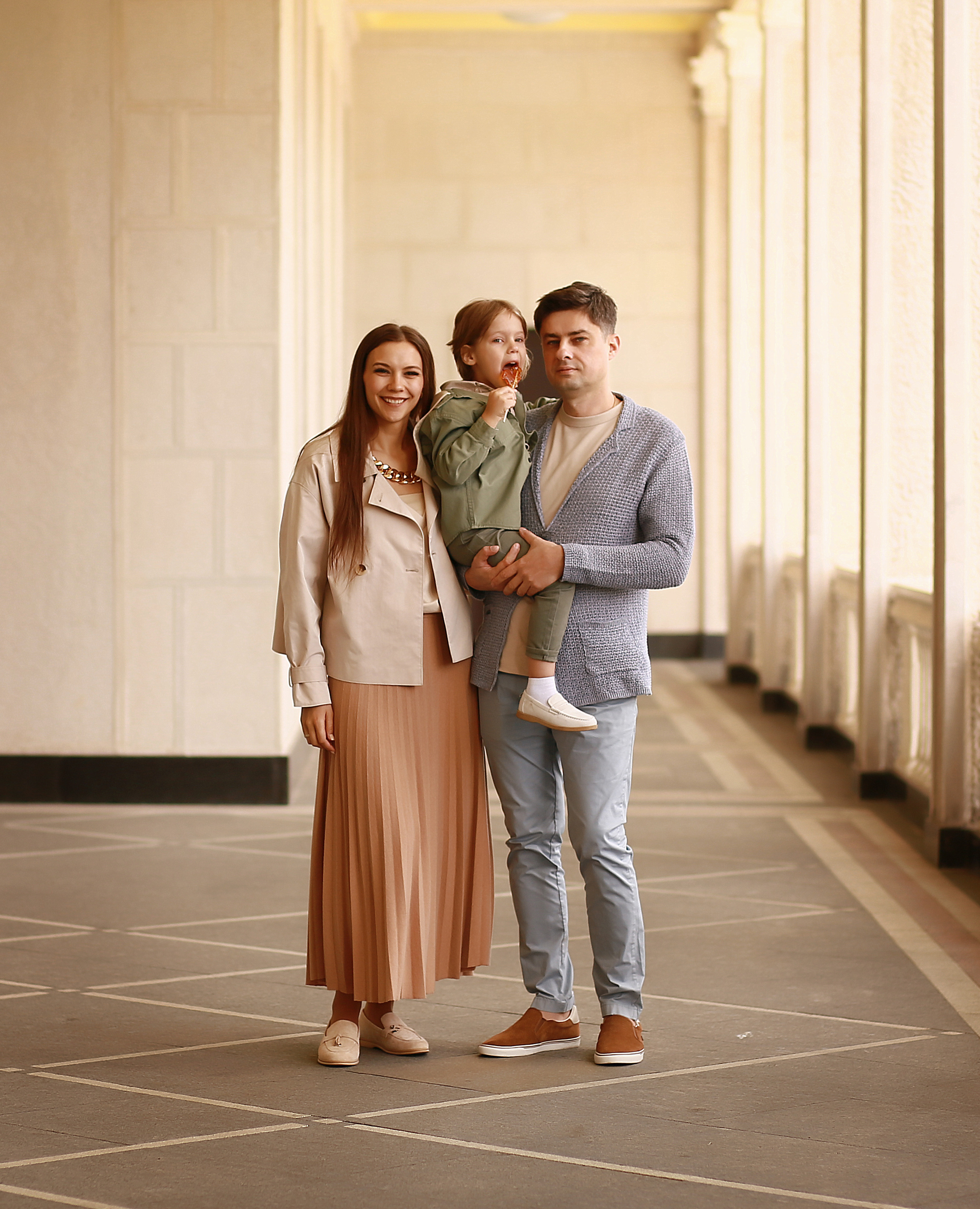 Семья Ани. Прогулка на Речном вокзале. Фотограф Москва Лара Чайка