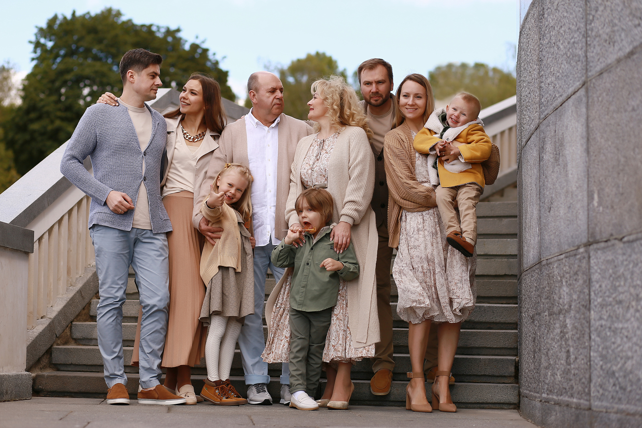 Семья Ани. Прогулка на Речном вокзале. Фотограф Москва Лара Чайка