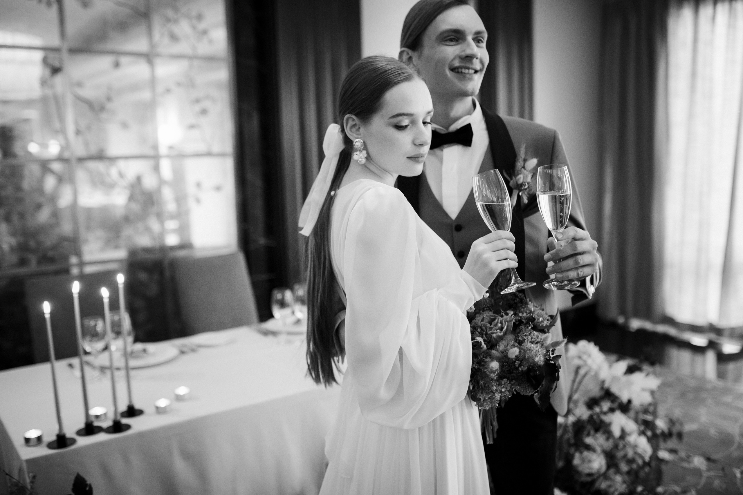 Свадебная фотосессия в отеле Коринтия. Свадебный фотограф в Санкт-Петербурге Никита Кузякин