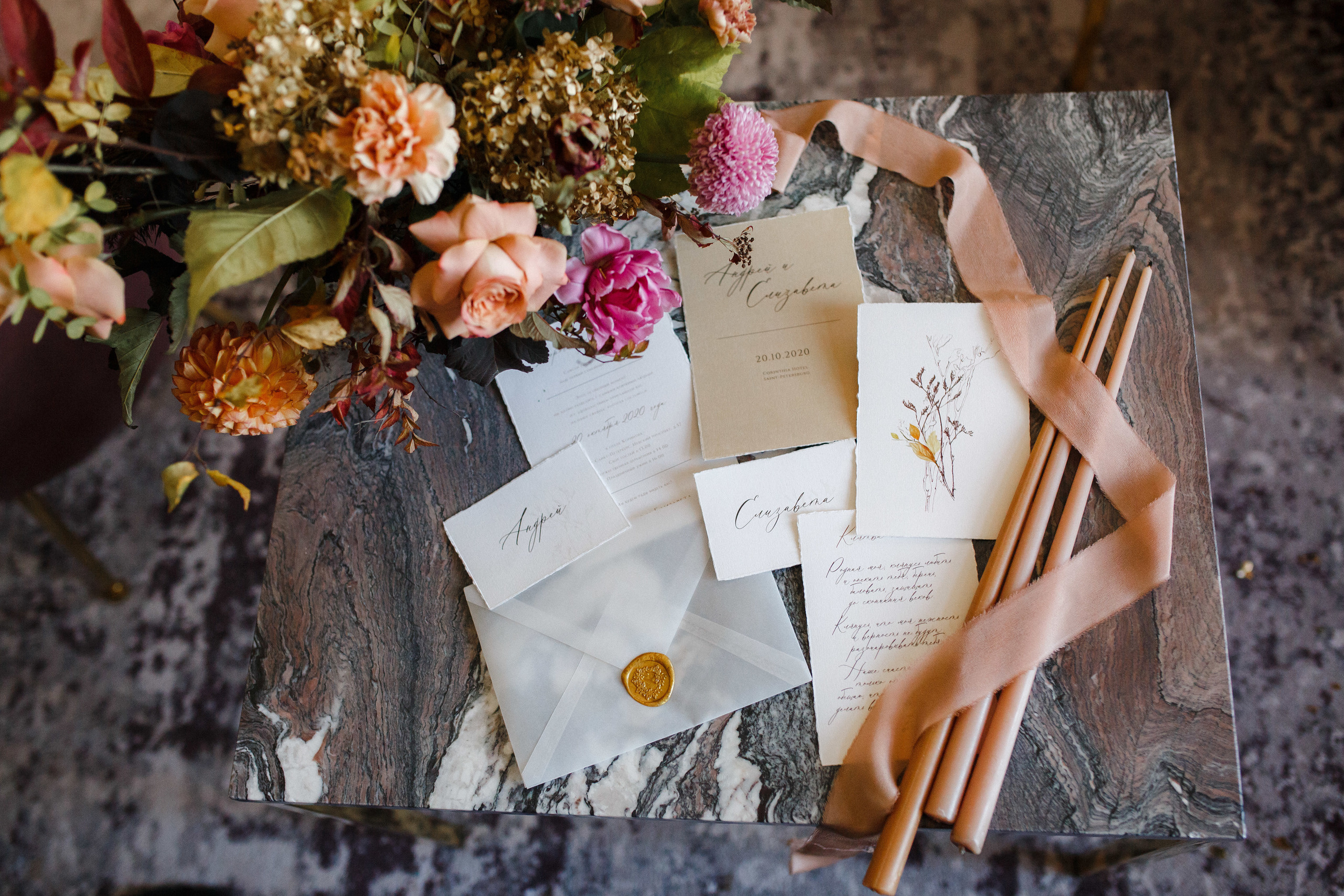 Свадебная фотосессия в отеле Коринтия. Свадебный фотограф в Санкт-Петербурге Никита Кузякин