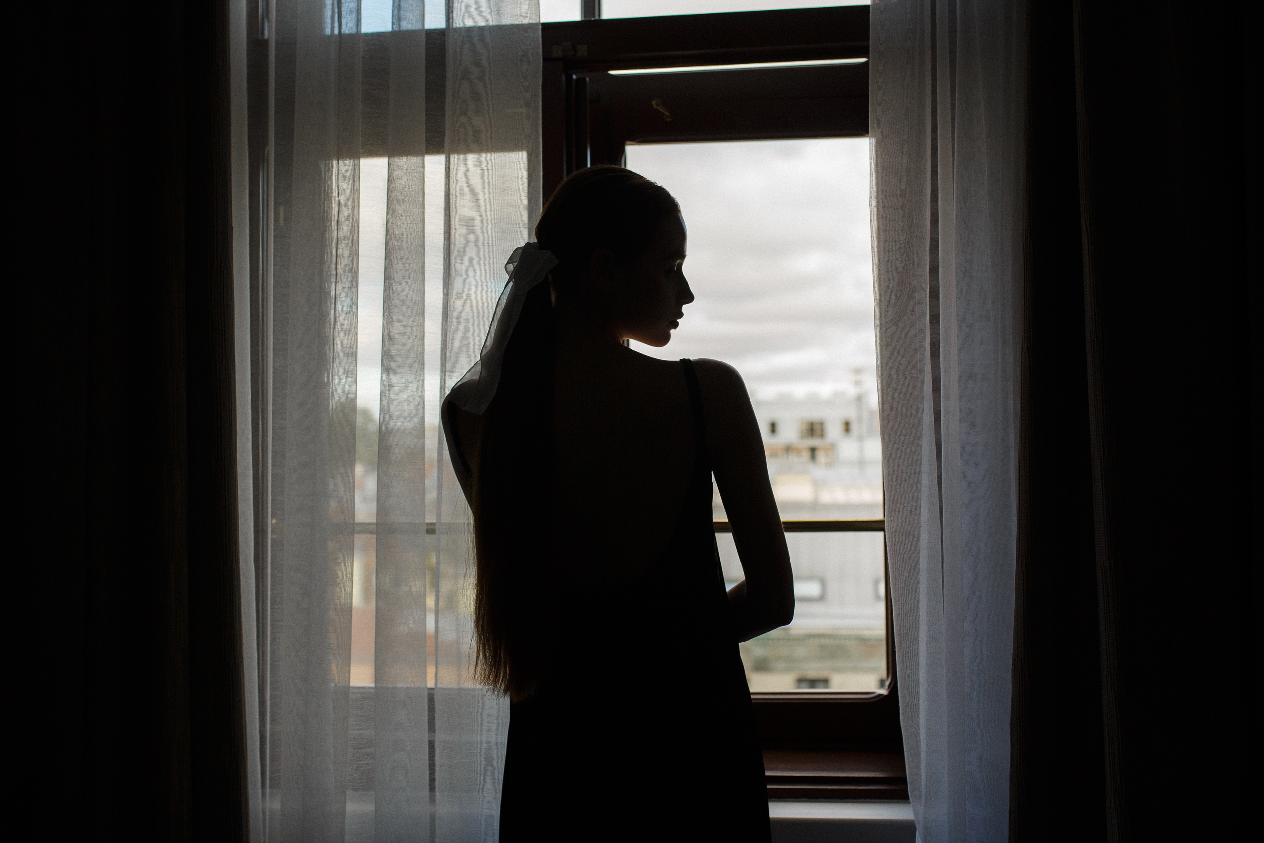 Свадебная фотосессия в отеле Коринтия. Свадебный фотограф в Санкт-Петербурге Никита Кузякин