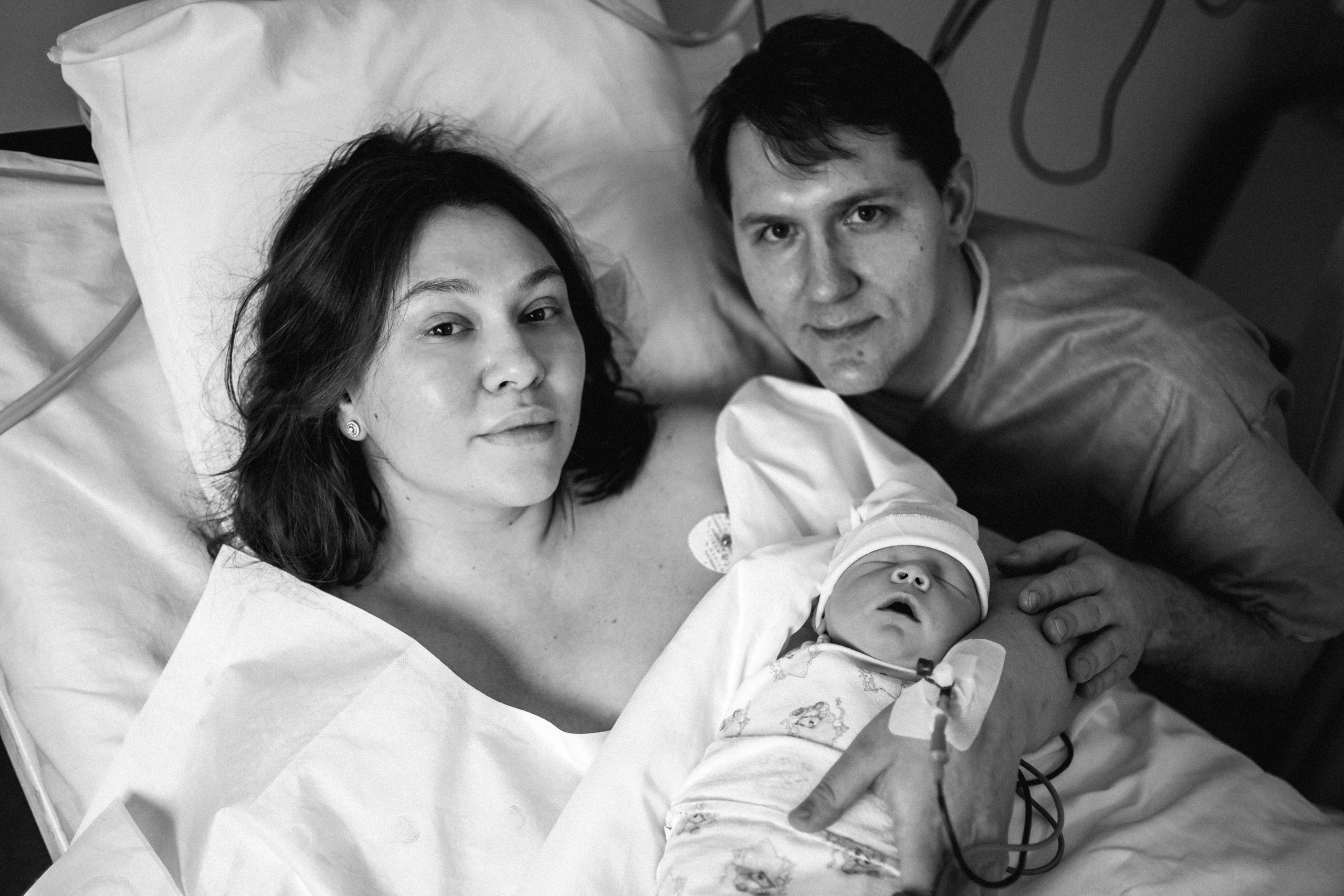 Съемка родов ЧБ. Фотограф и видеограф на роды в Москве Подшивалова Полина