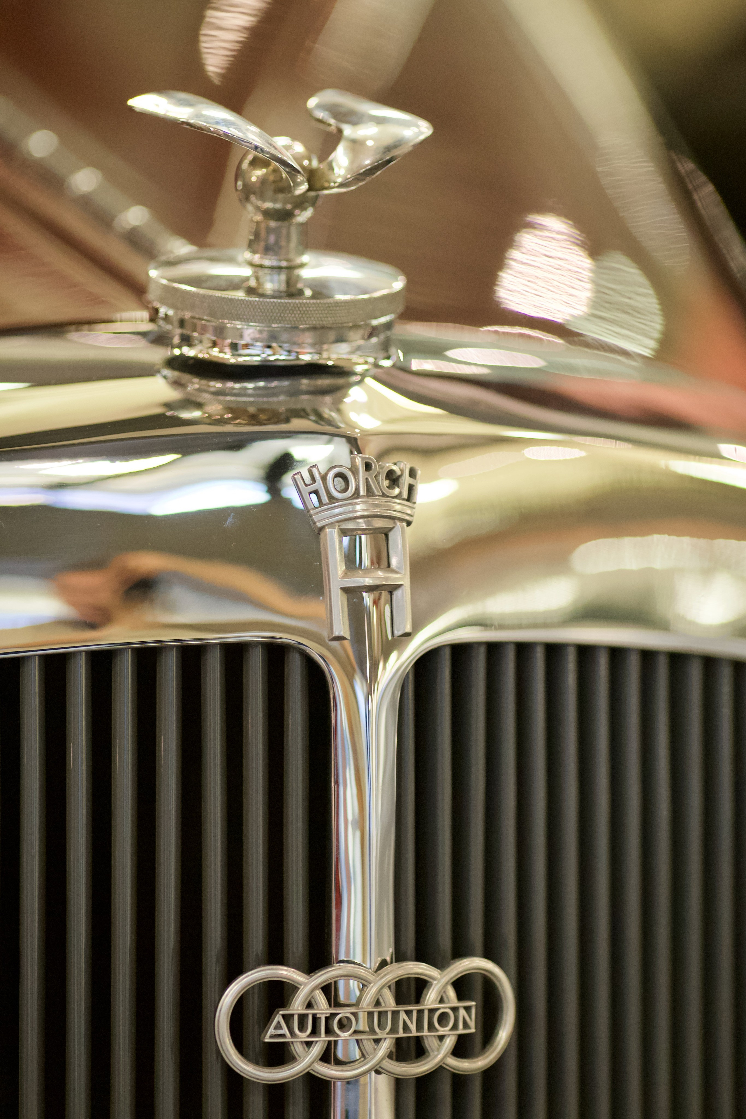 Музей Техники Вадима Задорожного. Школьные выпускные альбомы в Москве Марина Николаева