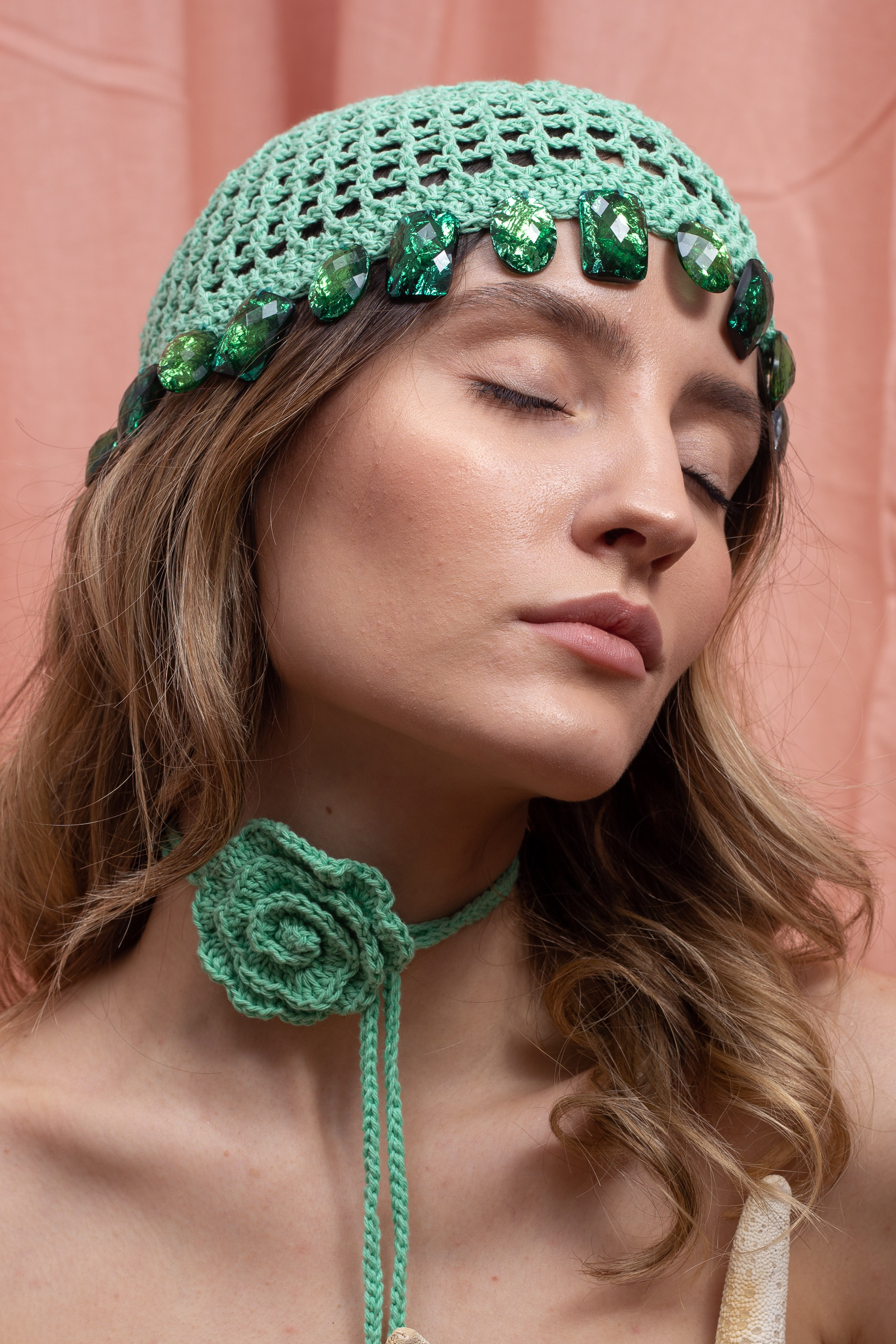 Фото для маркетплейсов. Фотограф в Анапе Олег Зекерьяев