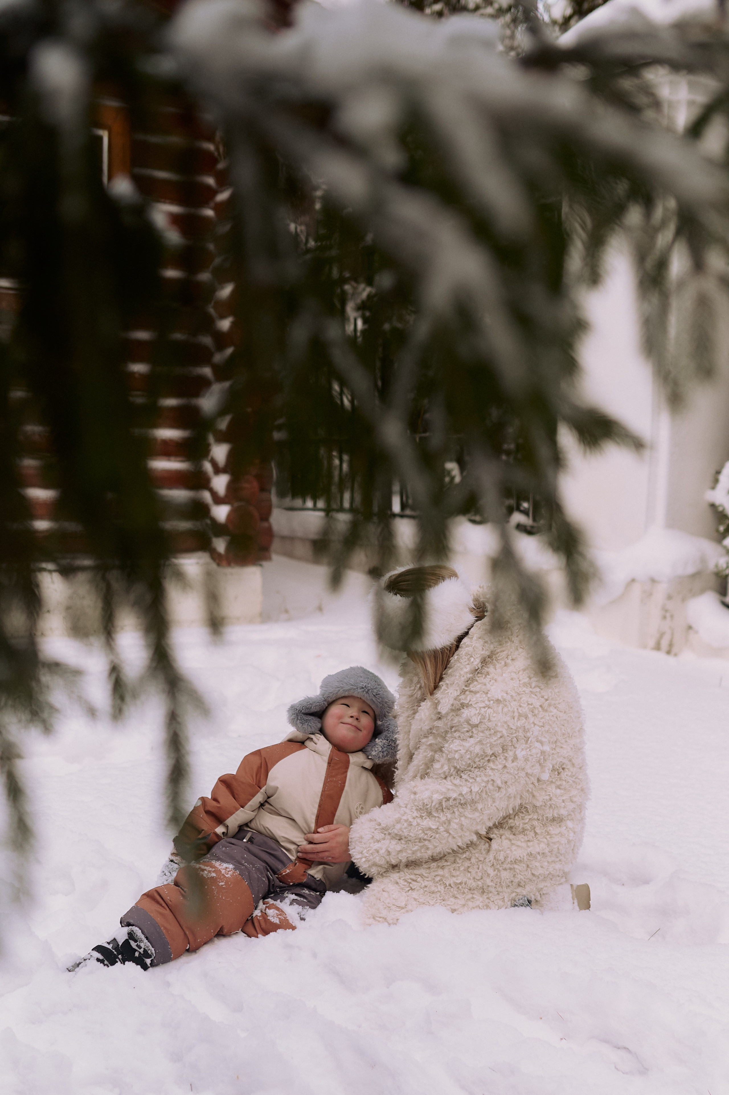 Паша, Света и Марк на зимней прогулке. Семейный и свадебный lifestyle-фотограф в Москве Мария Петрова