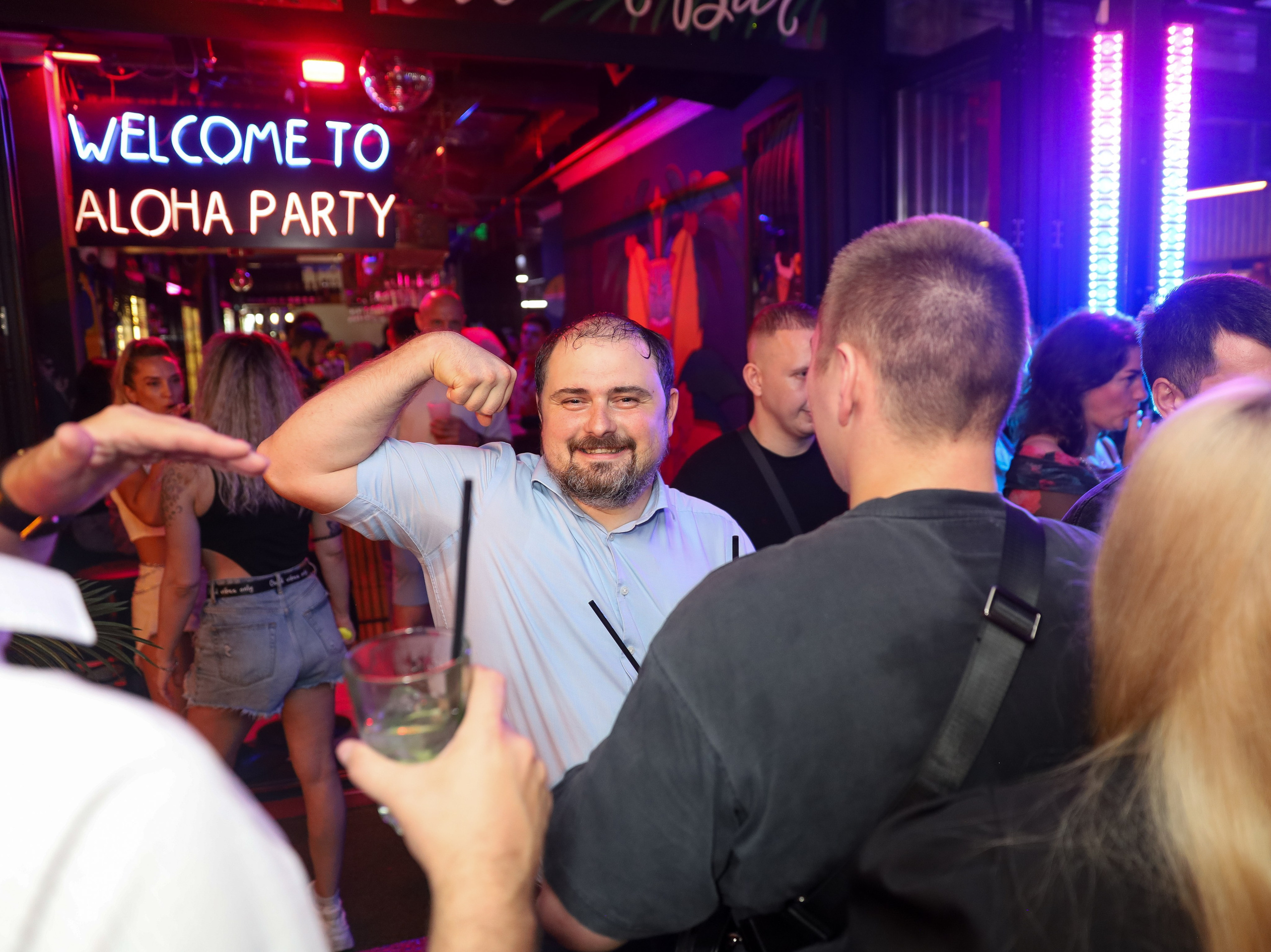 Вечеринки ALOHA BAR. Фотограф мероприятий Ирина Каширина