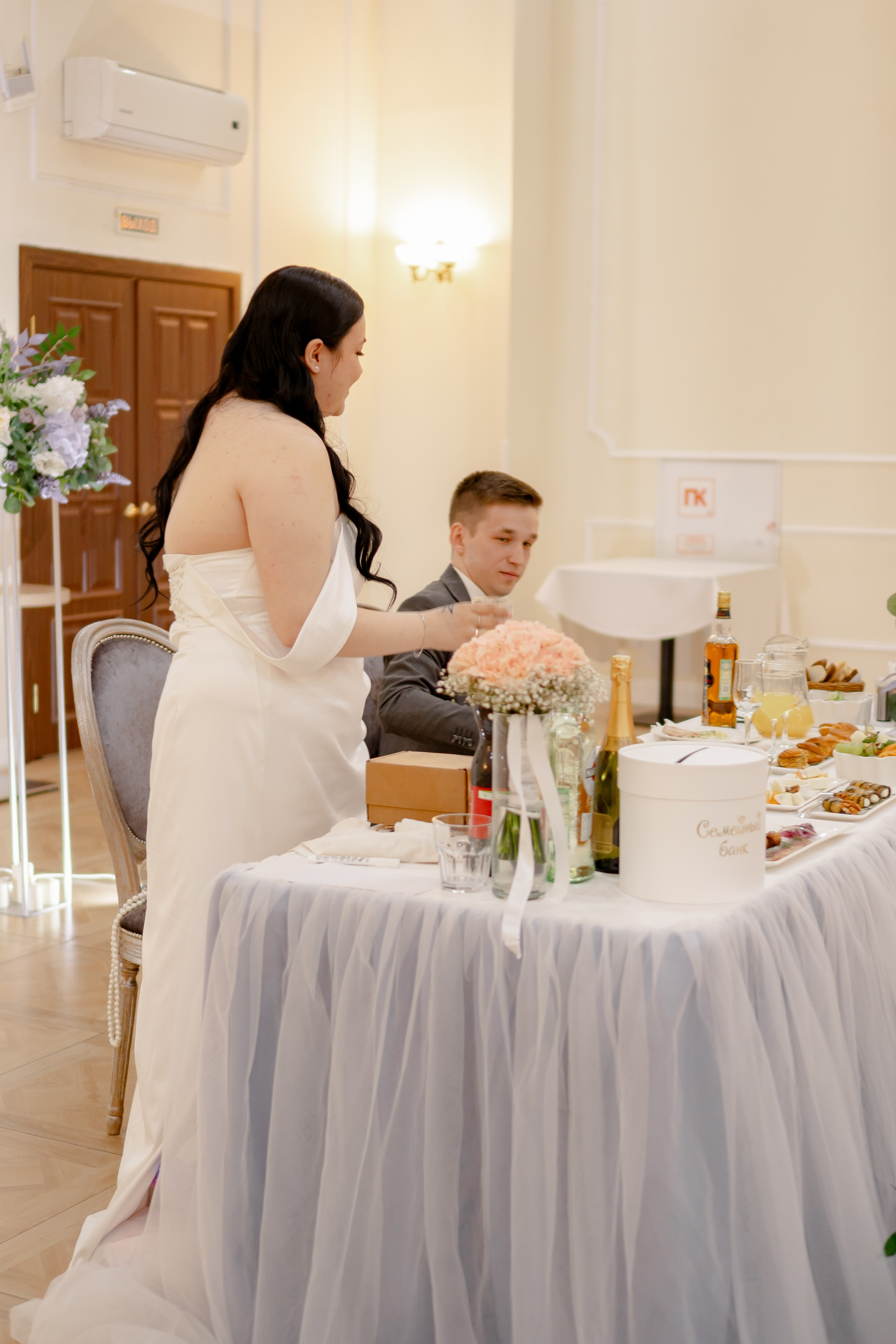 СВАДЕБНАЯ СЬЕМКА В ЗАГСЕ И БАНКЕТ. Профессиональный фотограф, Санкт-Петербург — Виктория Богомолова