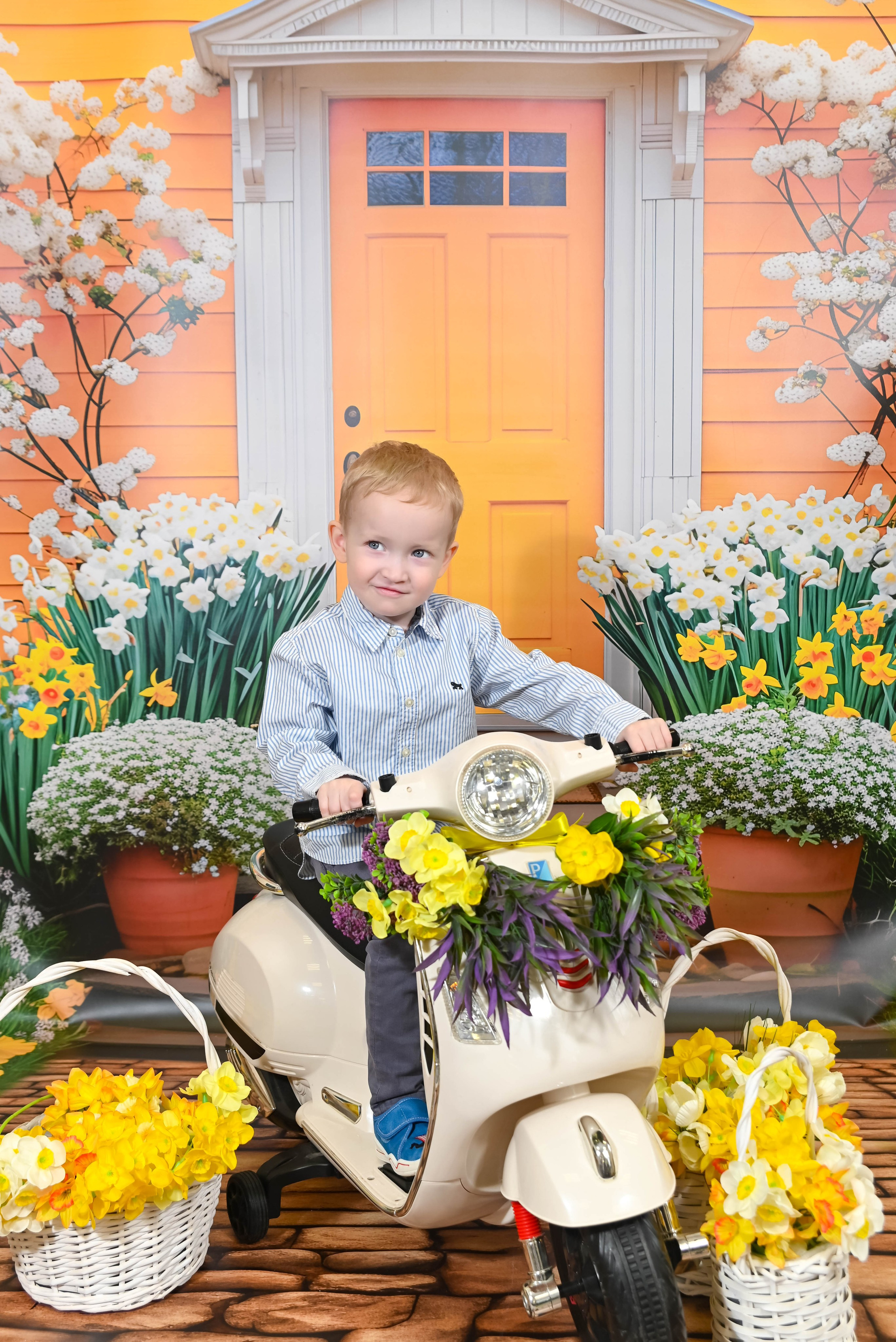 Весеннее настроение. Выпускные альбомы для детских садов Санкт-Петербург