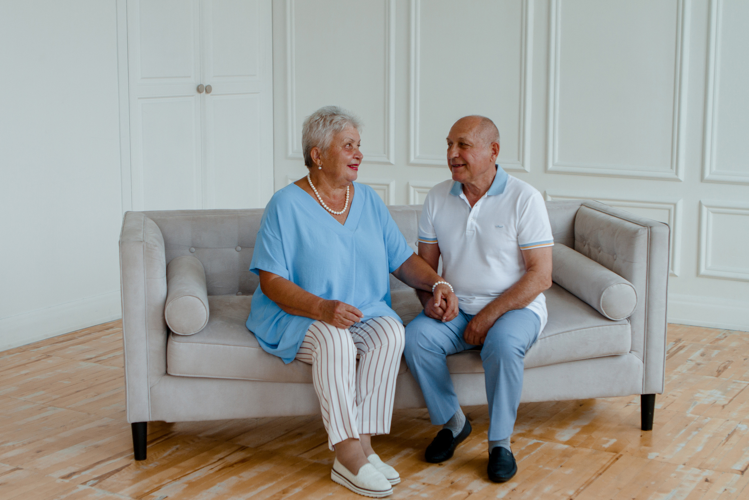 Семейная фотосессия в студии. Свадебный и семейный фотограф Ибрагимова Мария из Екатеринбурга