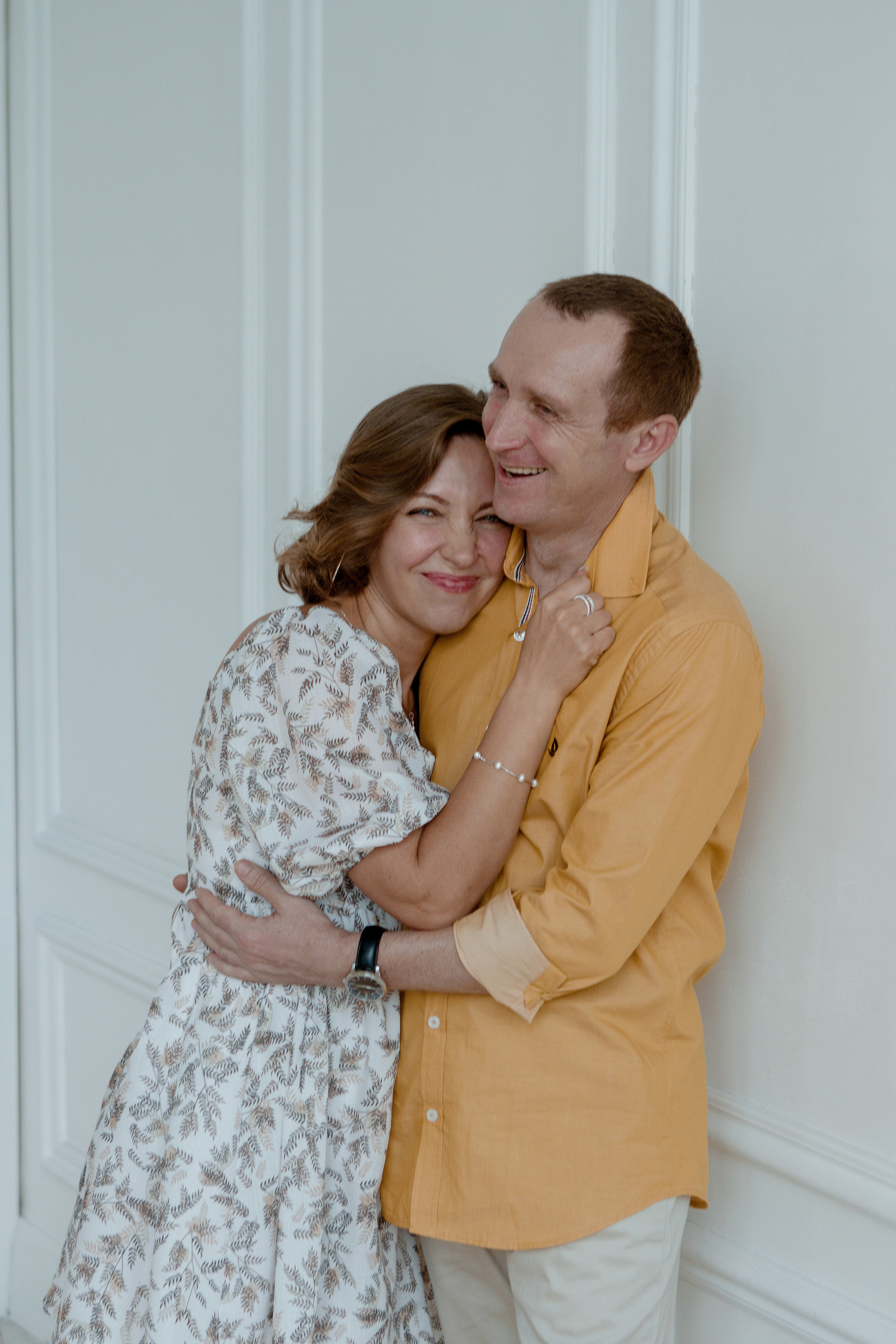 Семейная фотосессия в студии. Свадебный и семейный фотограф Ибрагимова Мария из Екатеринбурга