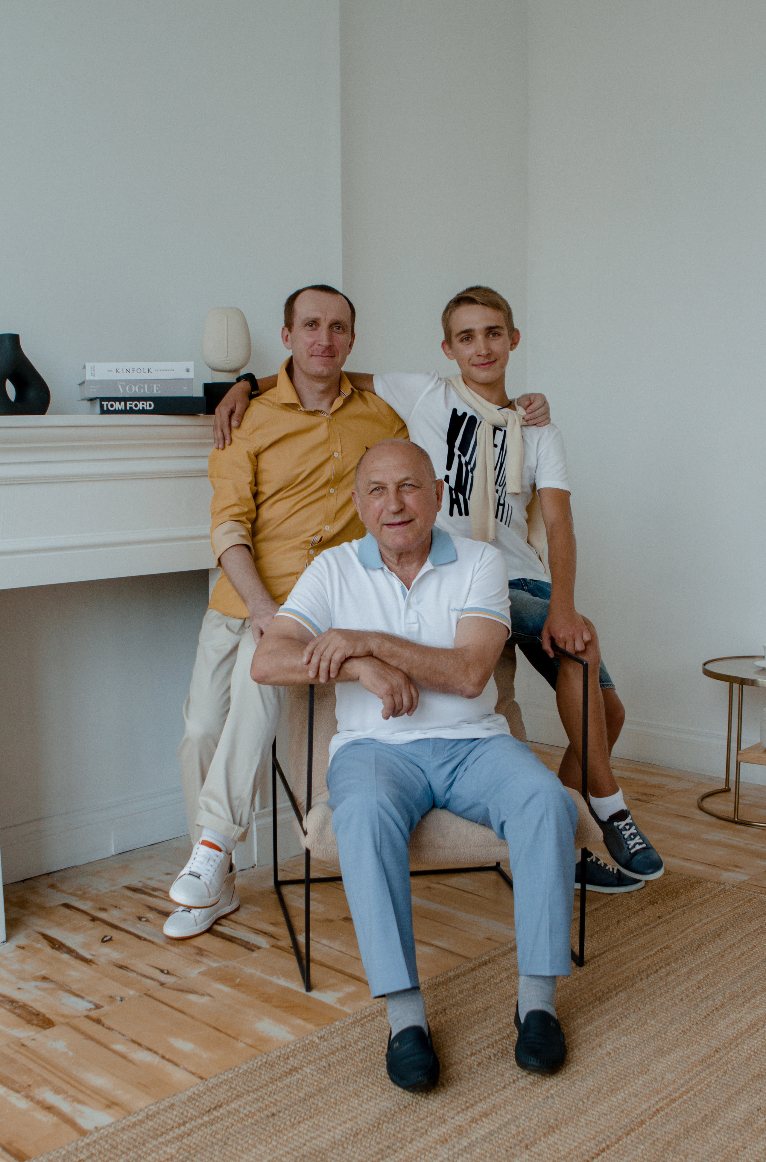 Семейная фотосессия в студии. Свадебный и семейный фотограф Ибрагимова Мария из Екатеринбурга