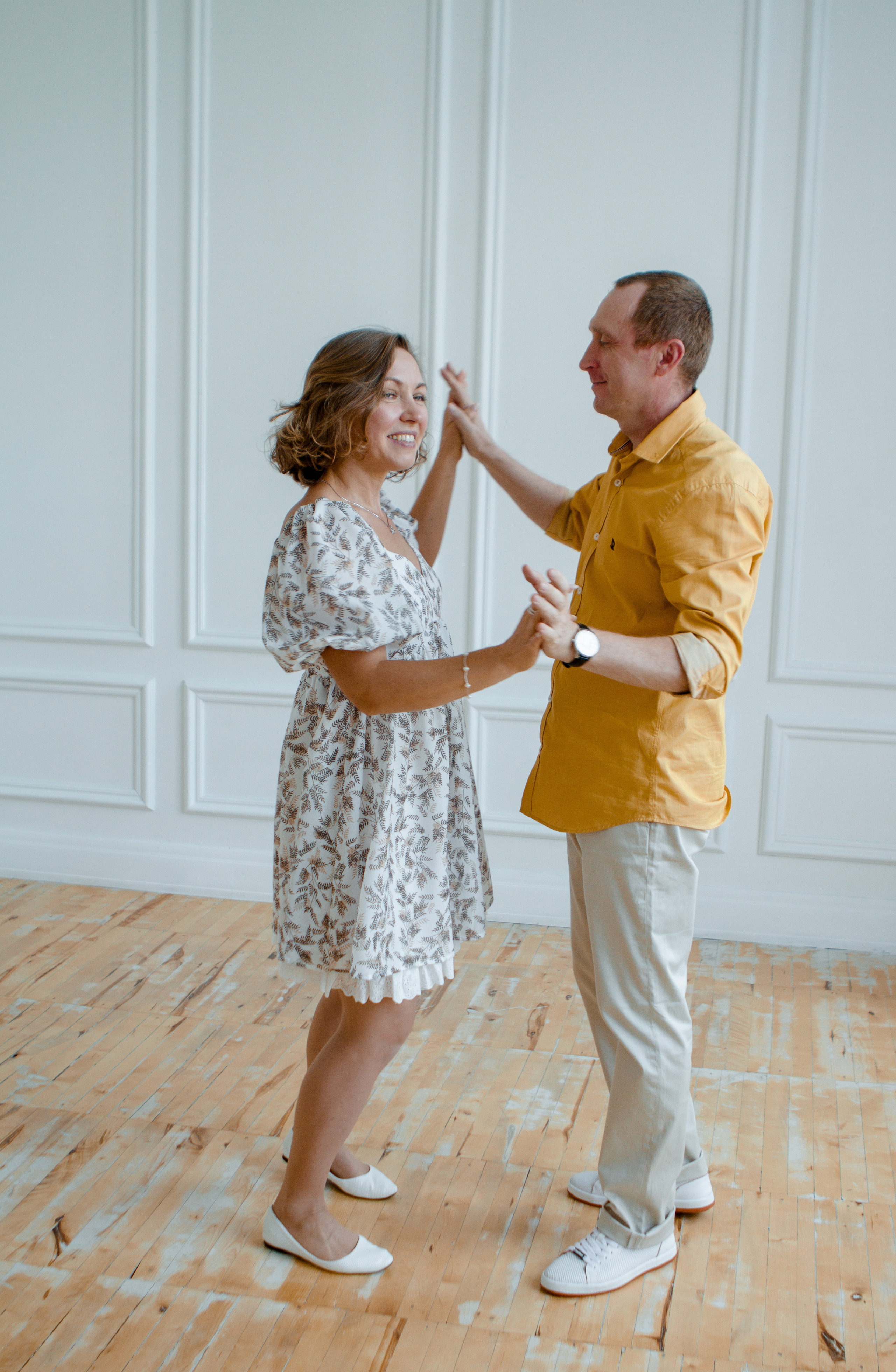 Семейная фотосессия в студии. Свадебный и семейный фотограф Ибрагимова Мария из Екатеринбурга