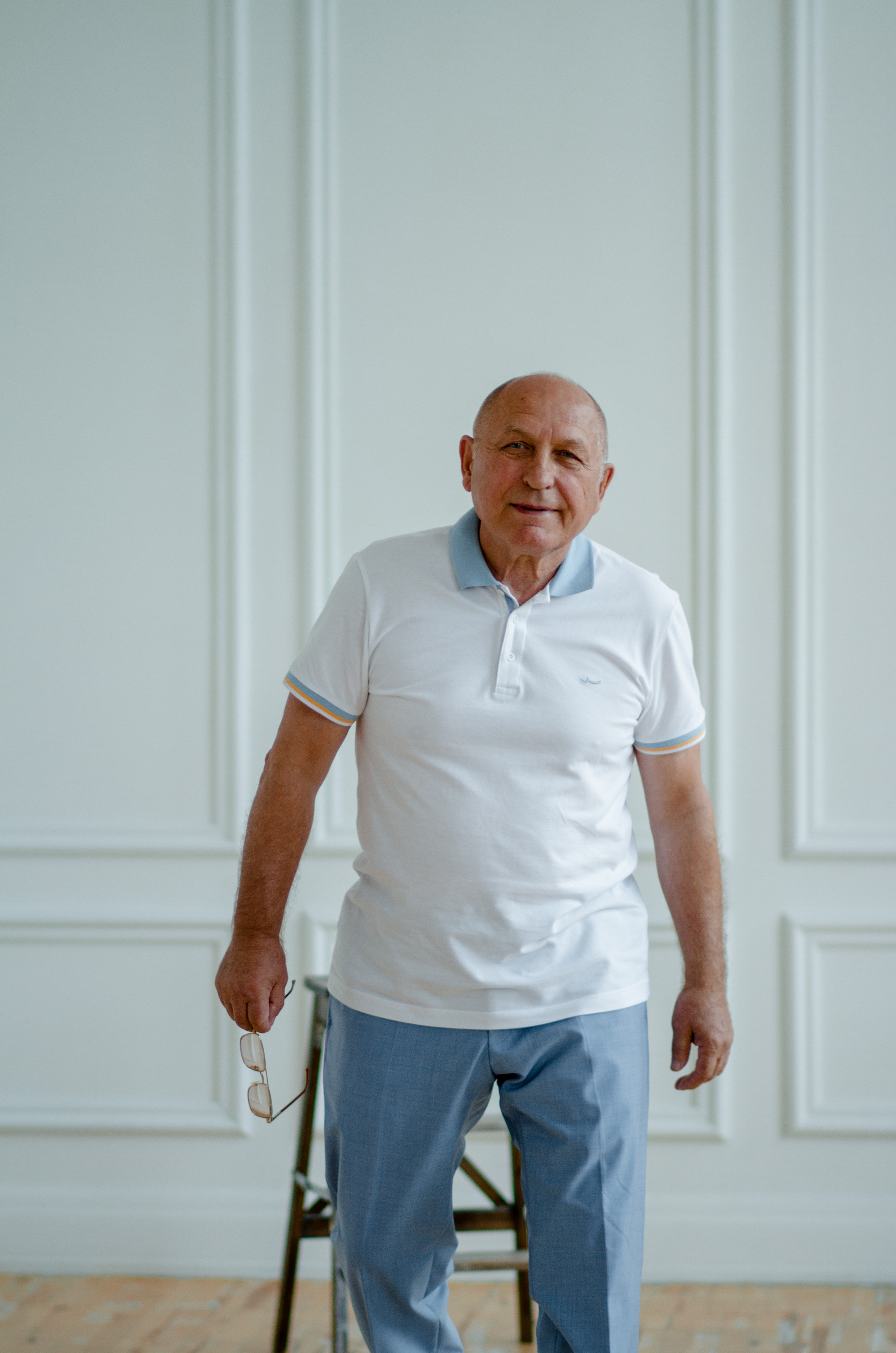 Семейная фотосессия в студии. Свадебный и семейный фотограф Ибрагимова Мария из Екатеринбурга