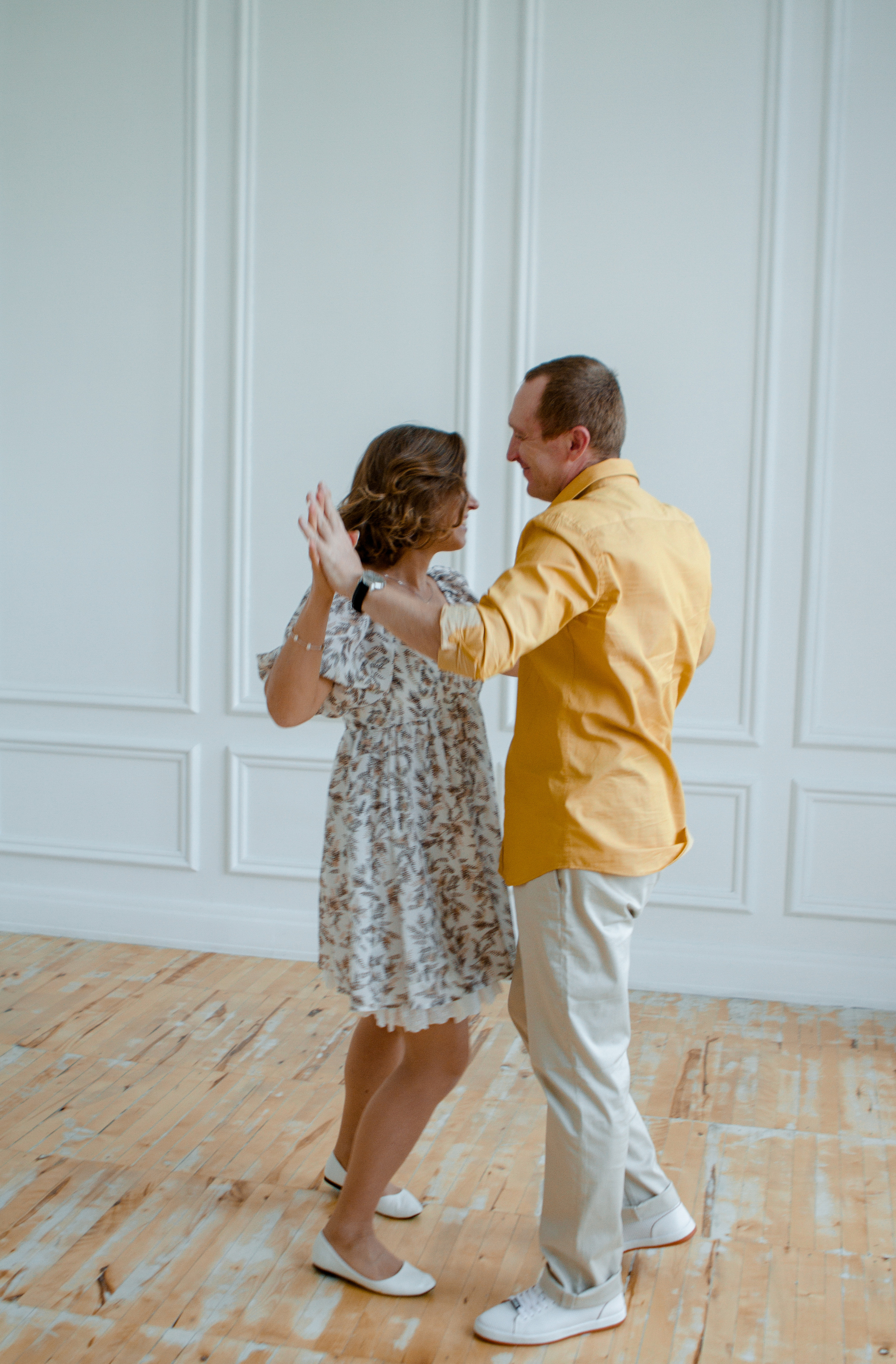 Семейная фотосессия в студии. Свадебный и семейный фотограф Ибрагимова Мария из Екатеринбурга