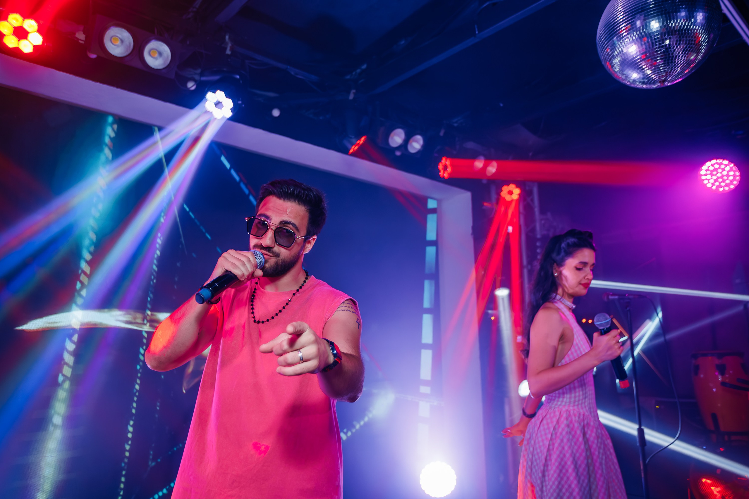 «LYRIQ"_Чайка на пляже_Ялта_15.08.2025 г. Аминов Руслан | Фотограф