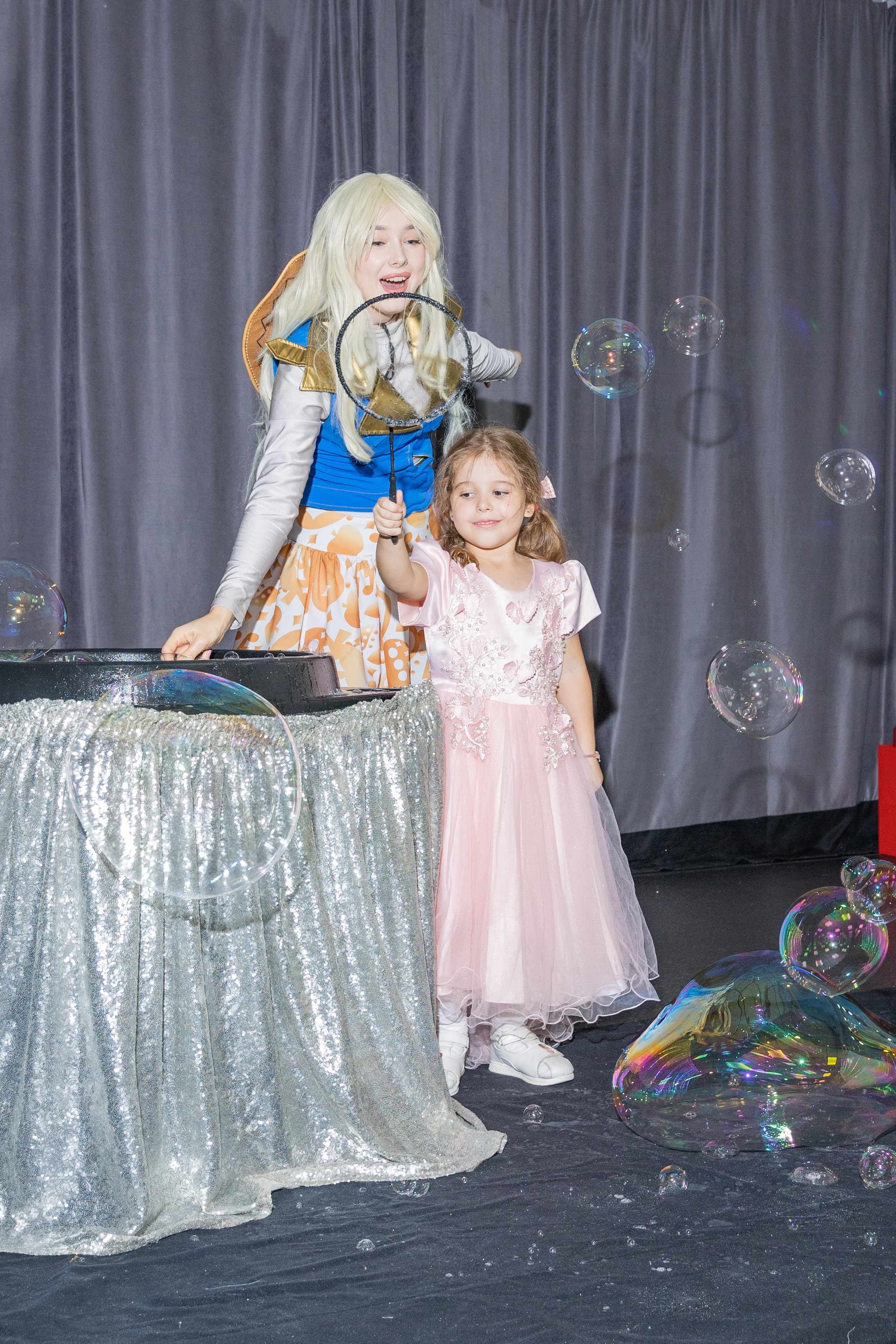 День Рождение Есении в Rabbit Holl. Выпускные альбомы во Владивостоке