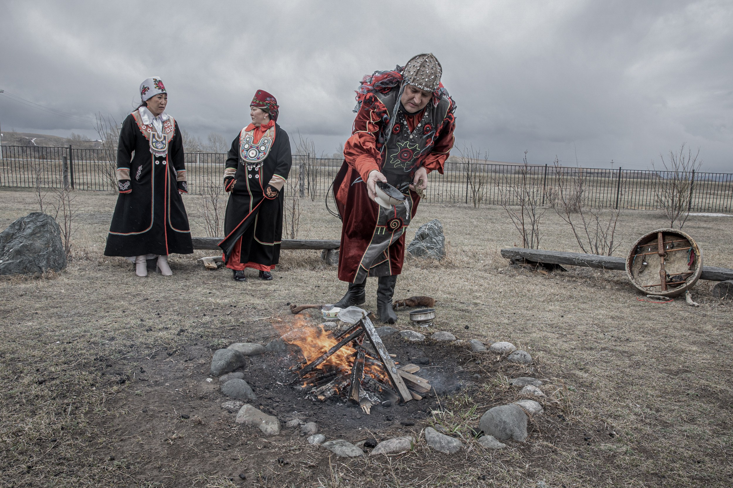 Земля пяти стихий. Yulia Nevskaya, documentary photographer and photojournalist