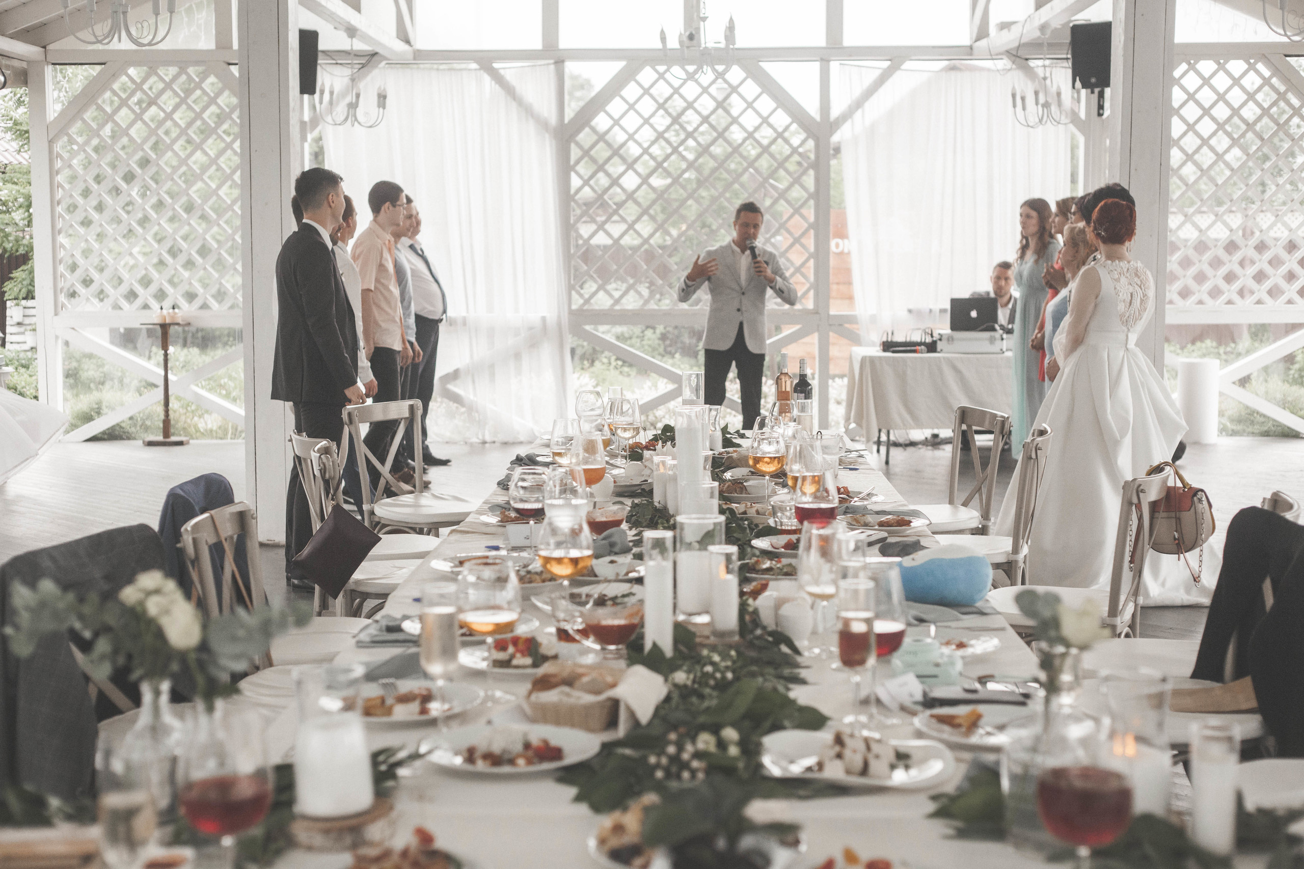 Александр и Аннета. Ведущий на свадьбу в Москве Зубков Алексей