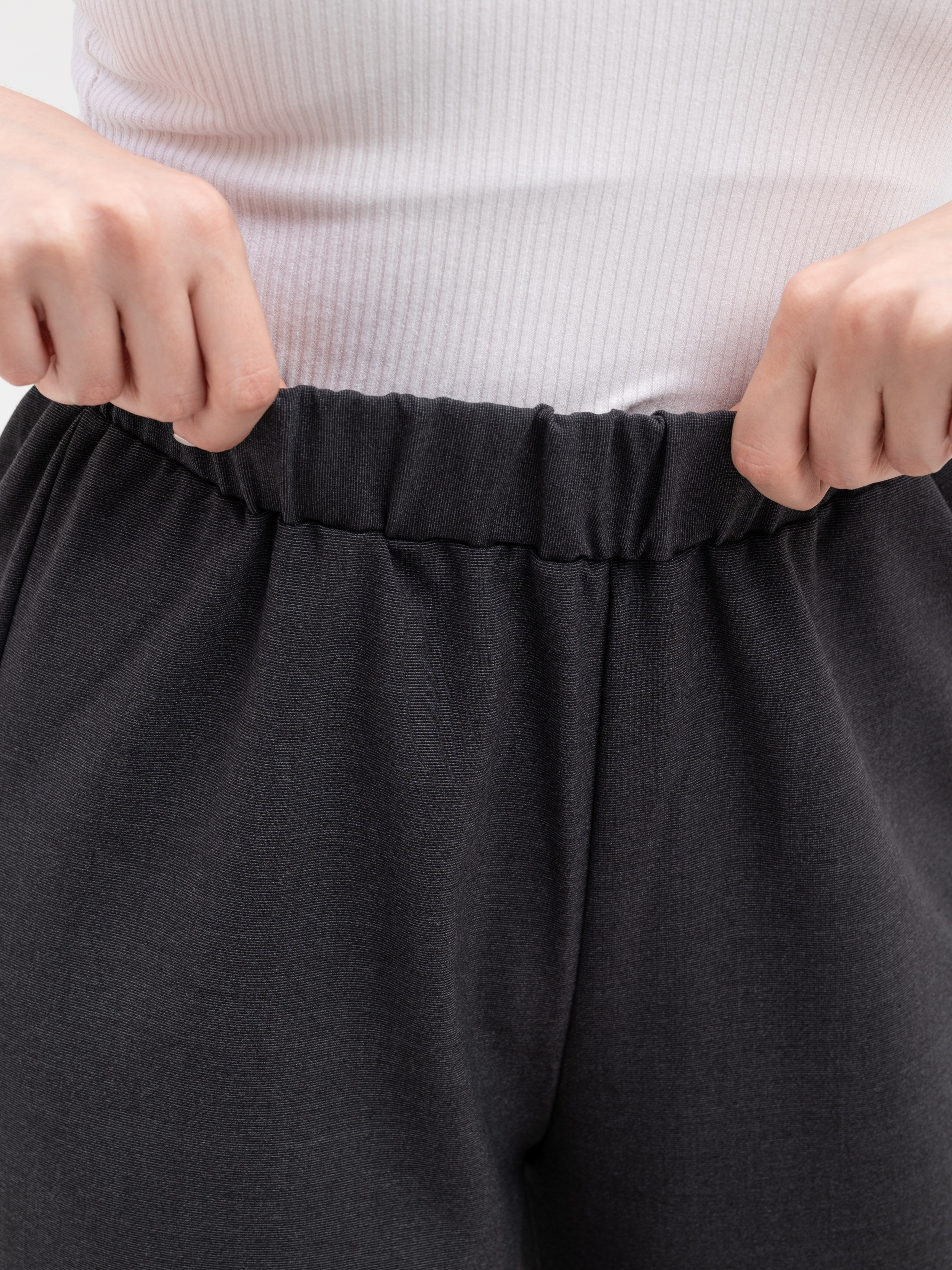 Одежда разноразмерная. Предметный фотограф, фото для маркетплейсов Пятигорск, КМВ