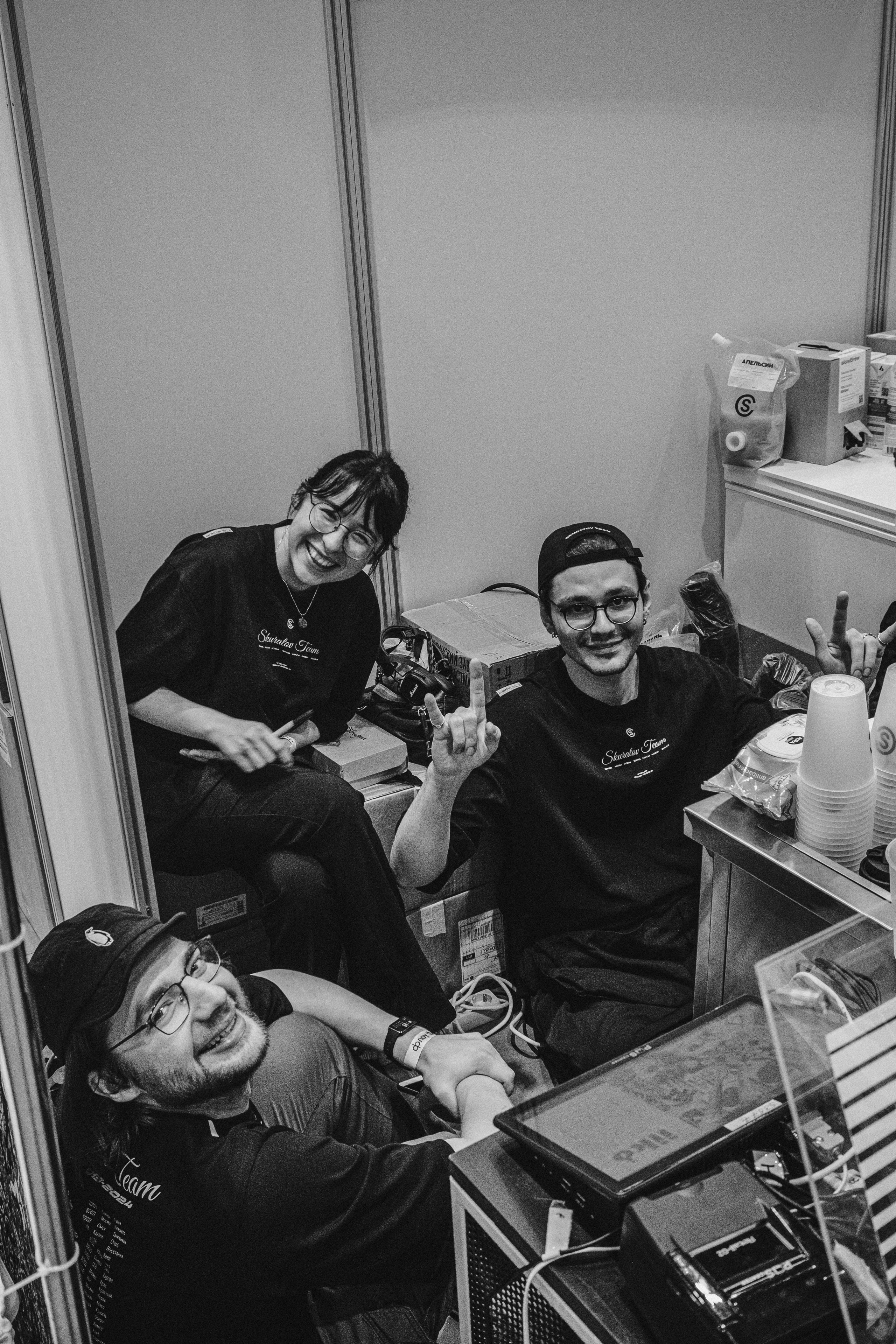 Репортажная съемка. Фотограф из Санкт-Петербурга. Снимаю портреты, свадьбы и репортажи