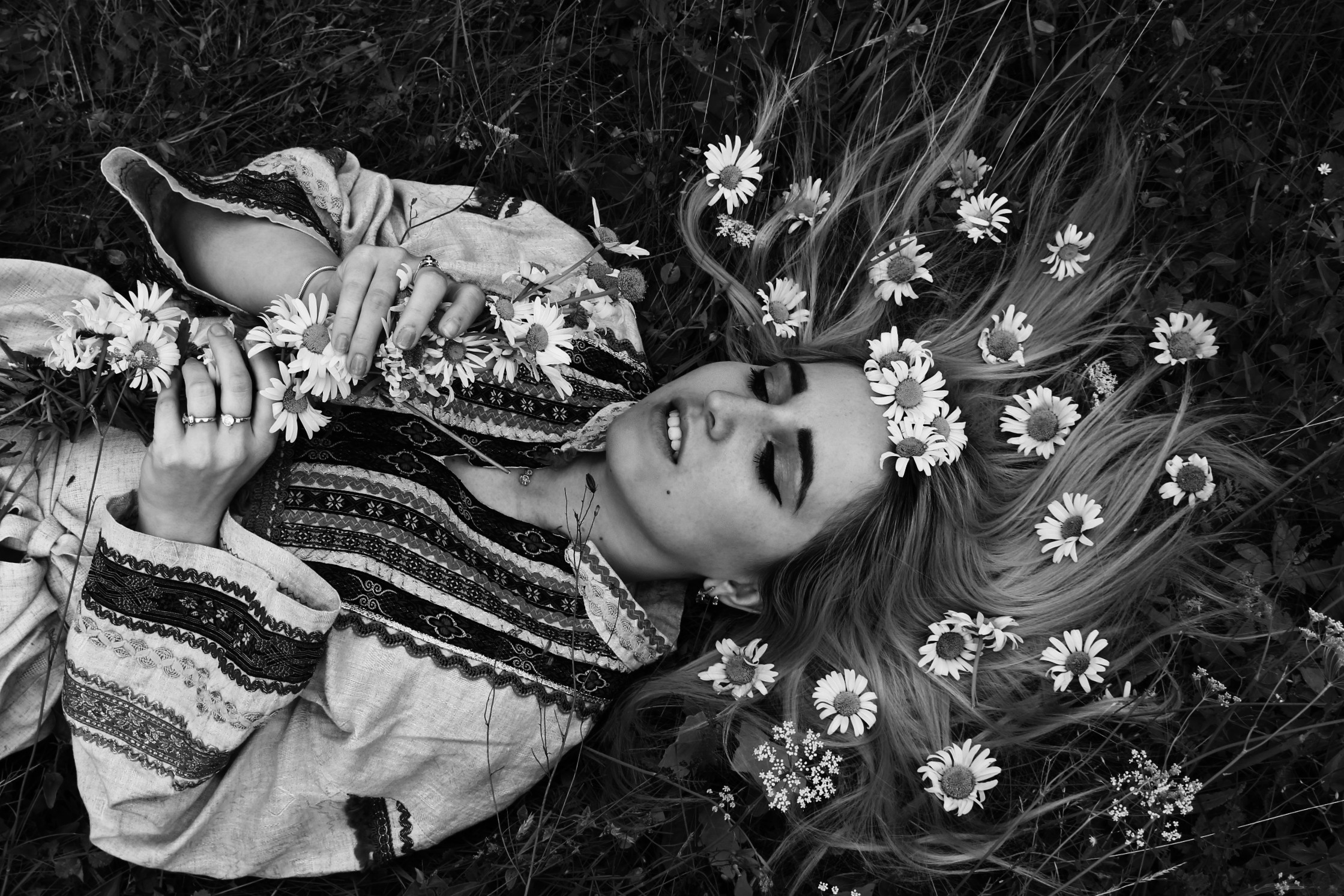 Вино из ромашек. Md: Валентина. Фотограф в Санкт-Петербурге Малов Владимир