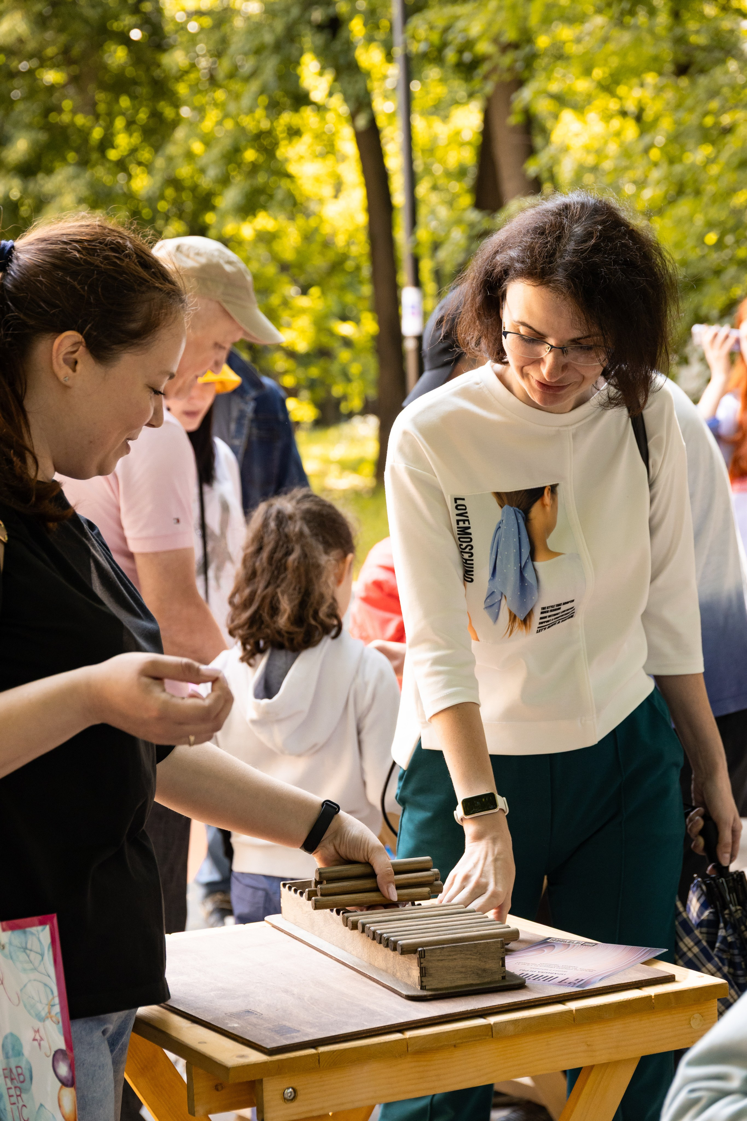 1 июня. День защиты детей и Фестиваль МногоЮность. Выпускные фотоальбомы в Москве и Московской области