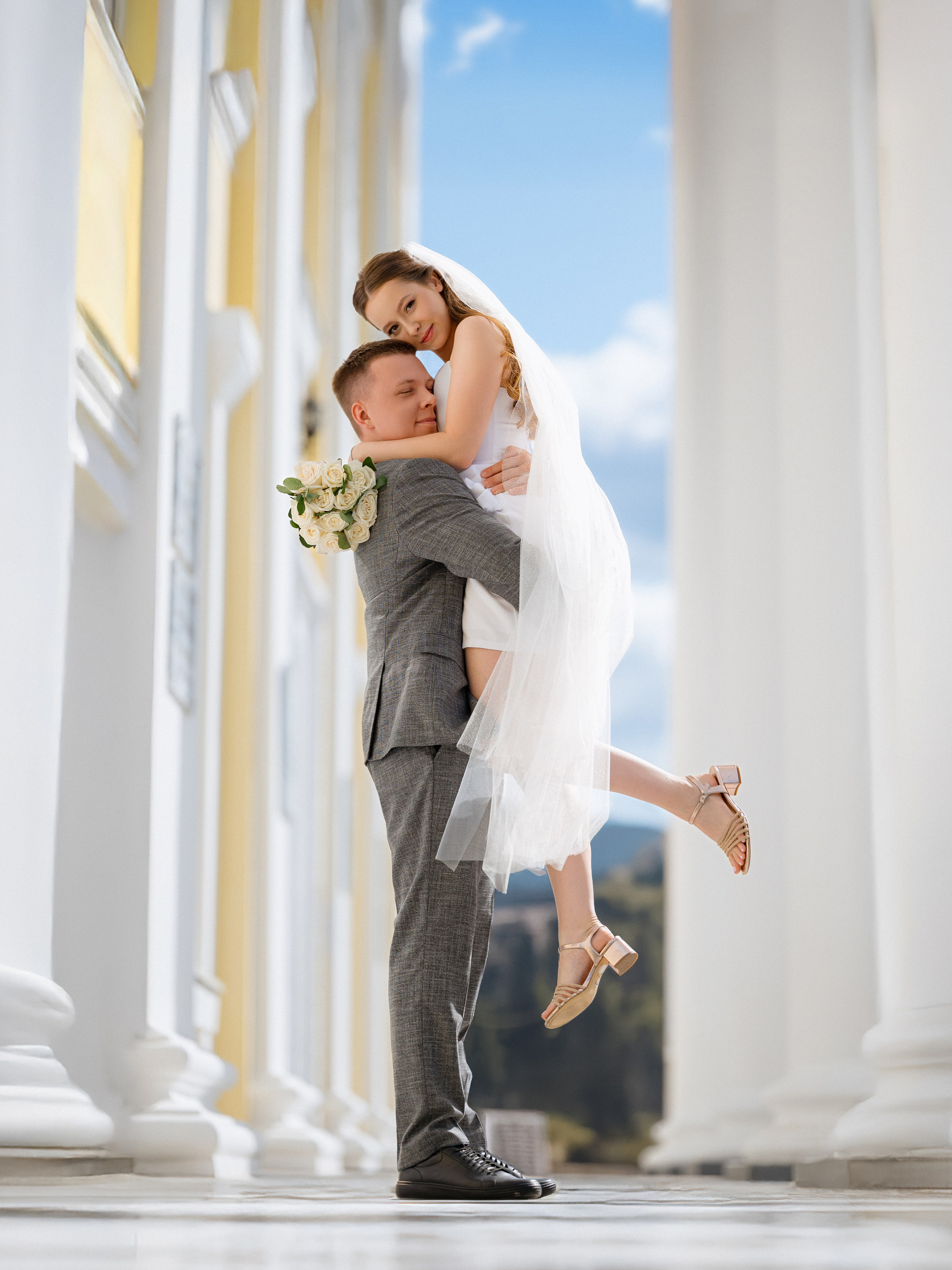 Свадебная фотосессия Ильи и Елены. Школьный и свадебный фотограф в Сыктывкаре Никита Козлов