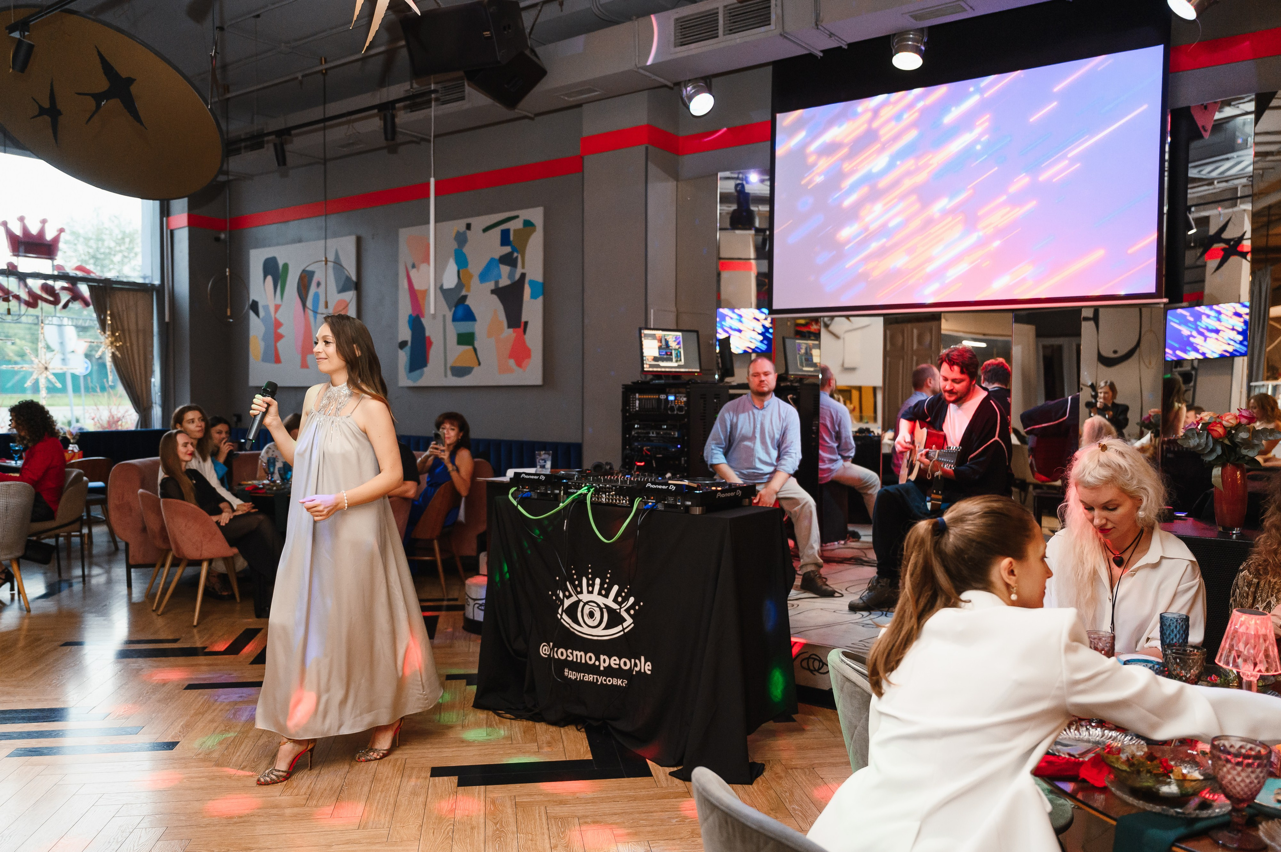 День рождения в формате выступления. Wedding and family photographer USA