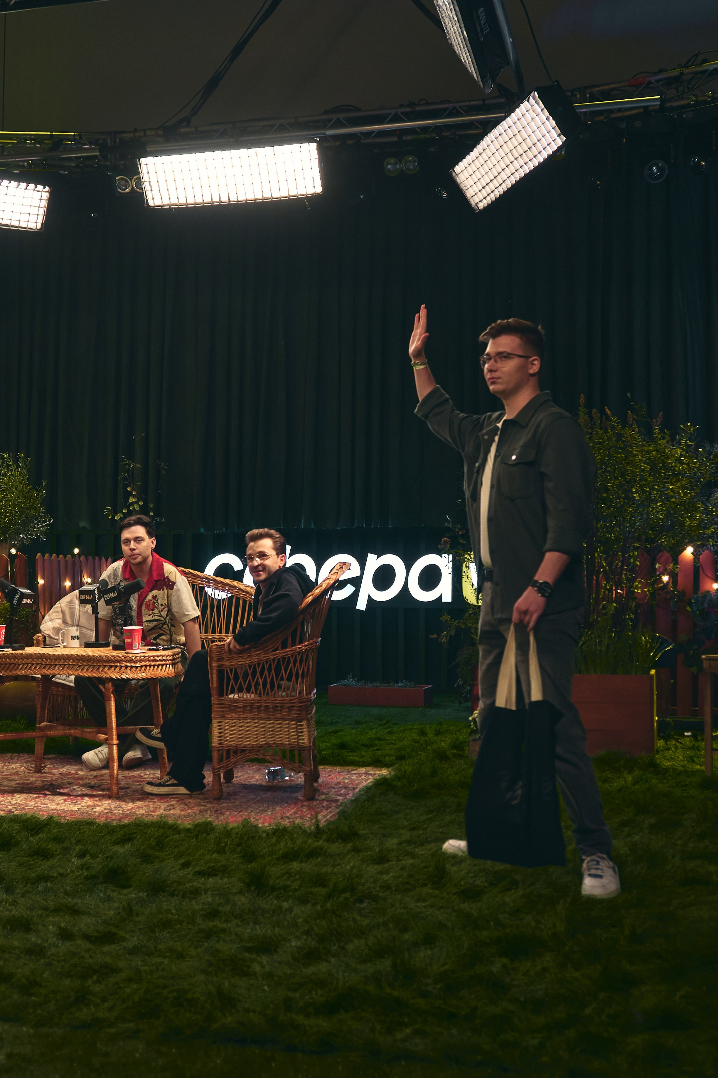 Бэстейдж «Летний подкаст № 1». Главная