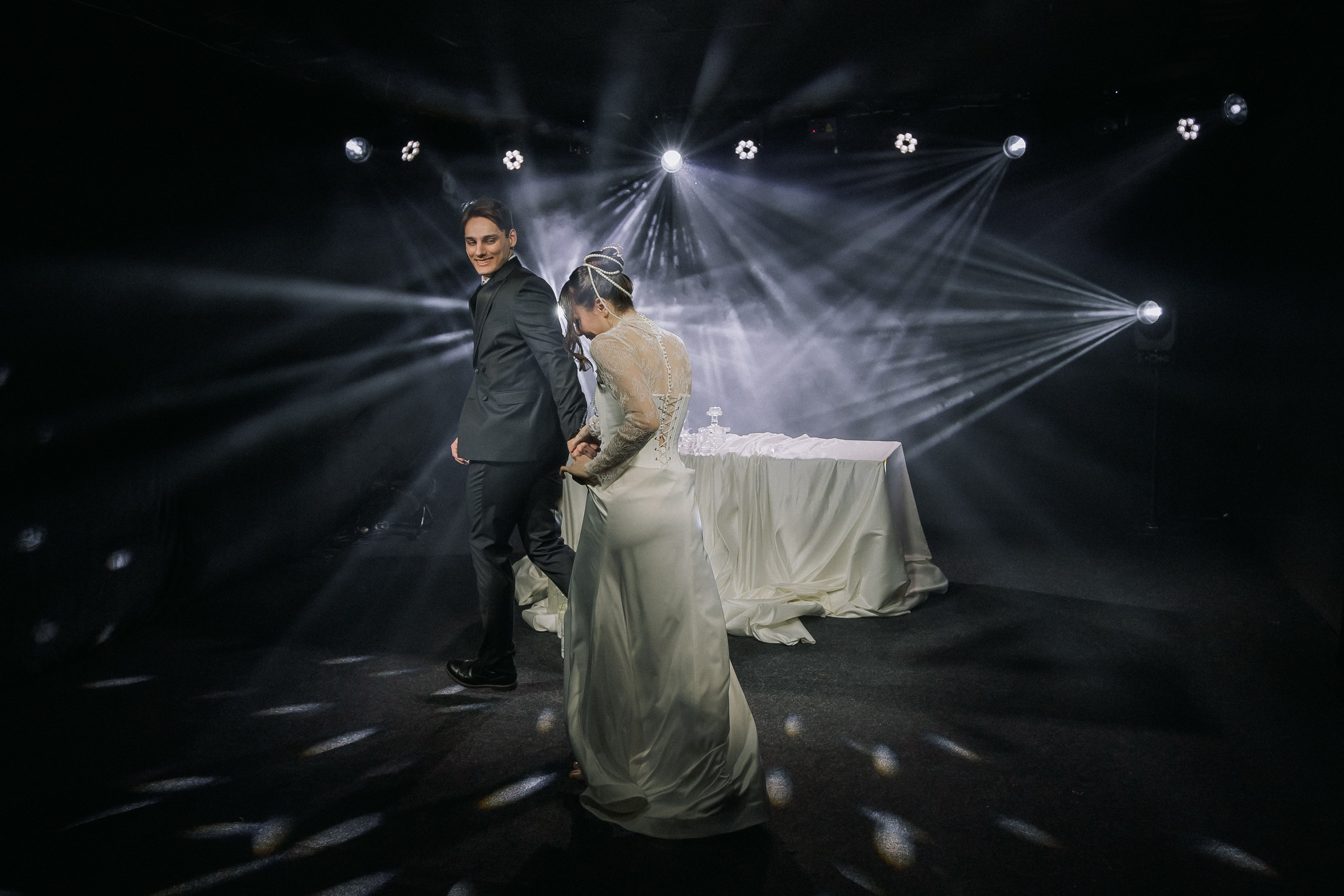 Мария & Александр. Любовь со светом. Свадебная фотография. Арина Рубах