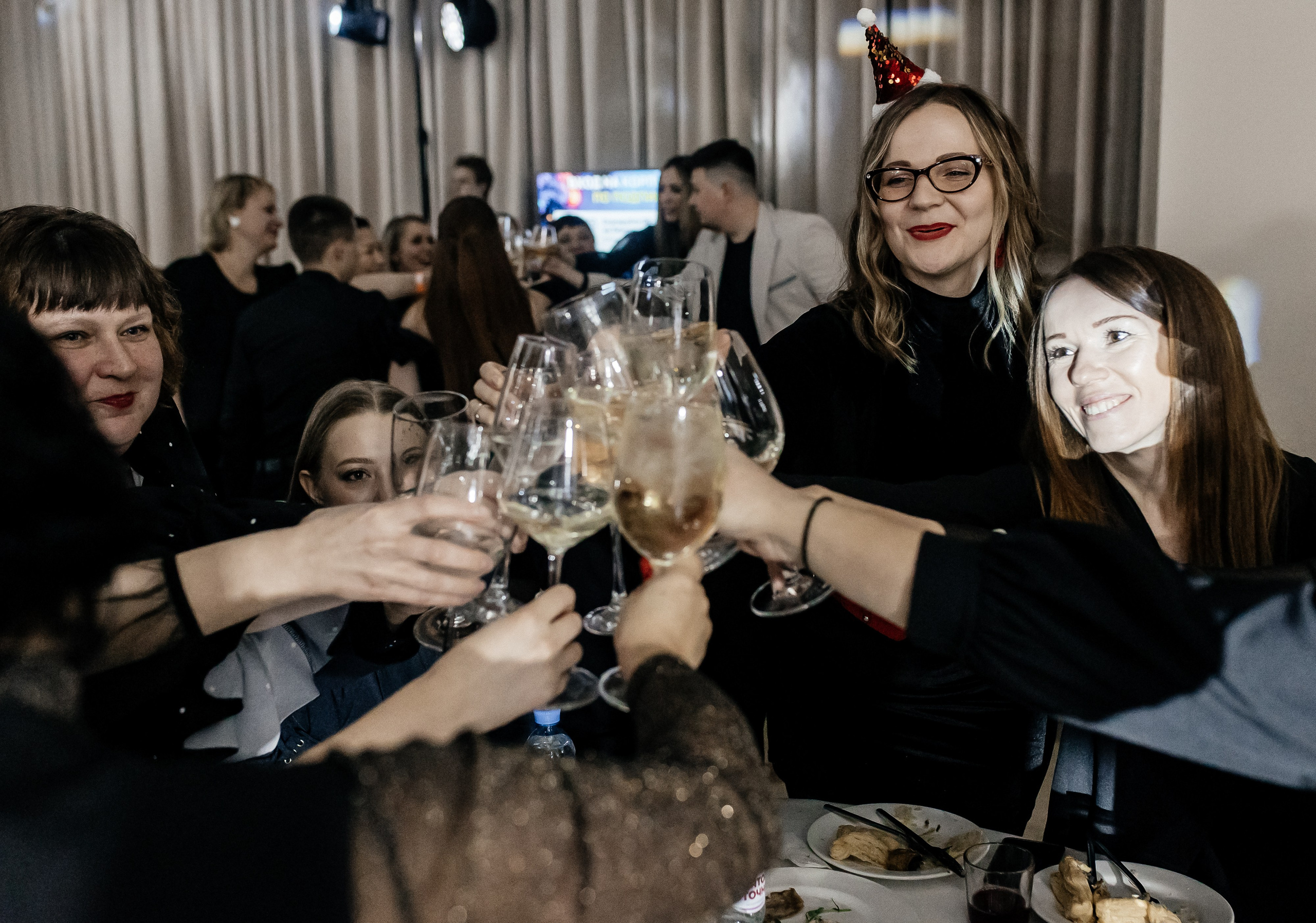 Транспортная компания КИТ 2024. Свадебный и портретный фотограф Алина Иванова. Екатеринбург-Москва