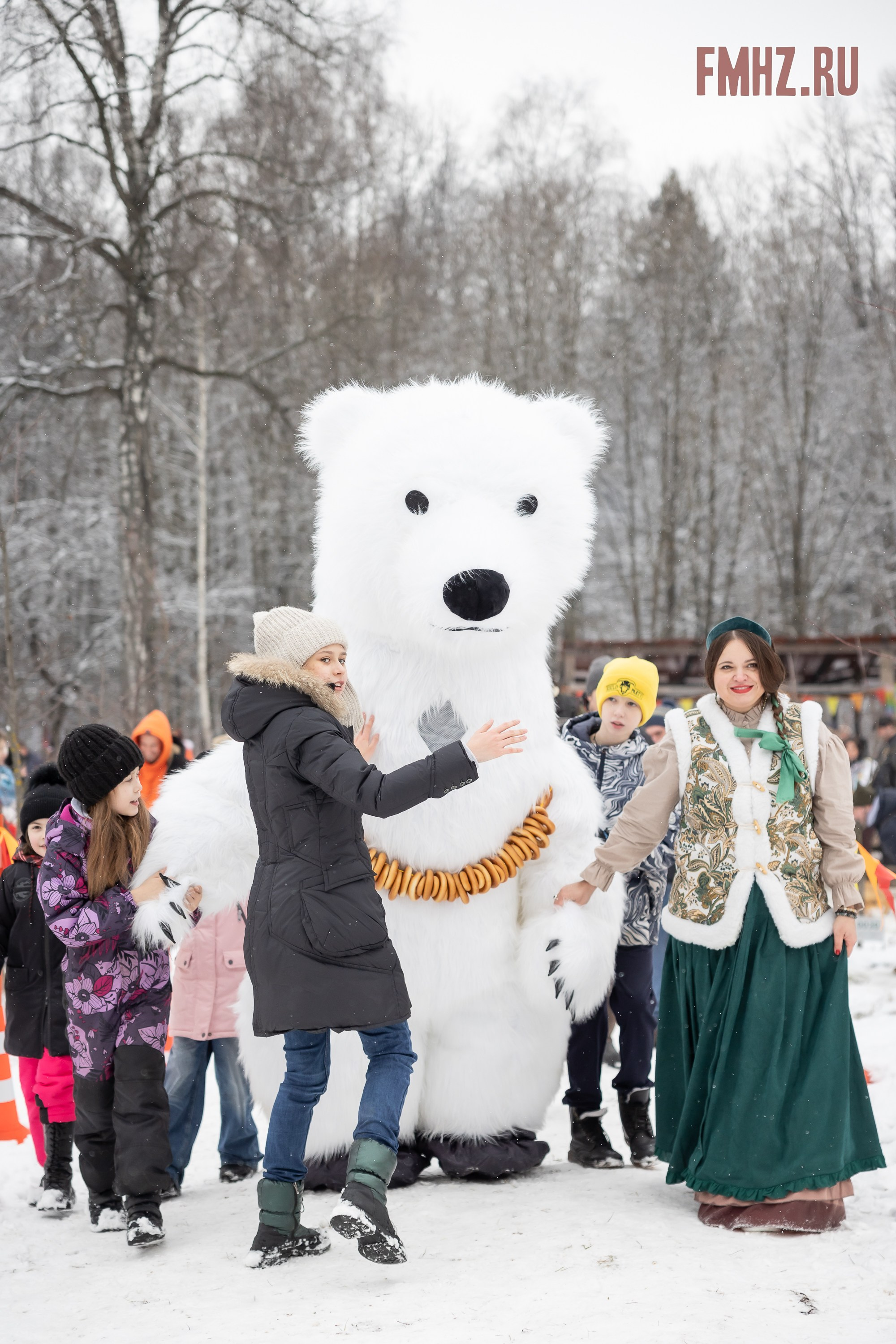 Масленица на аллее памяти «Вечный сезон» 02.03.2025. Фотограф Владимир Охрименко