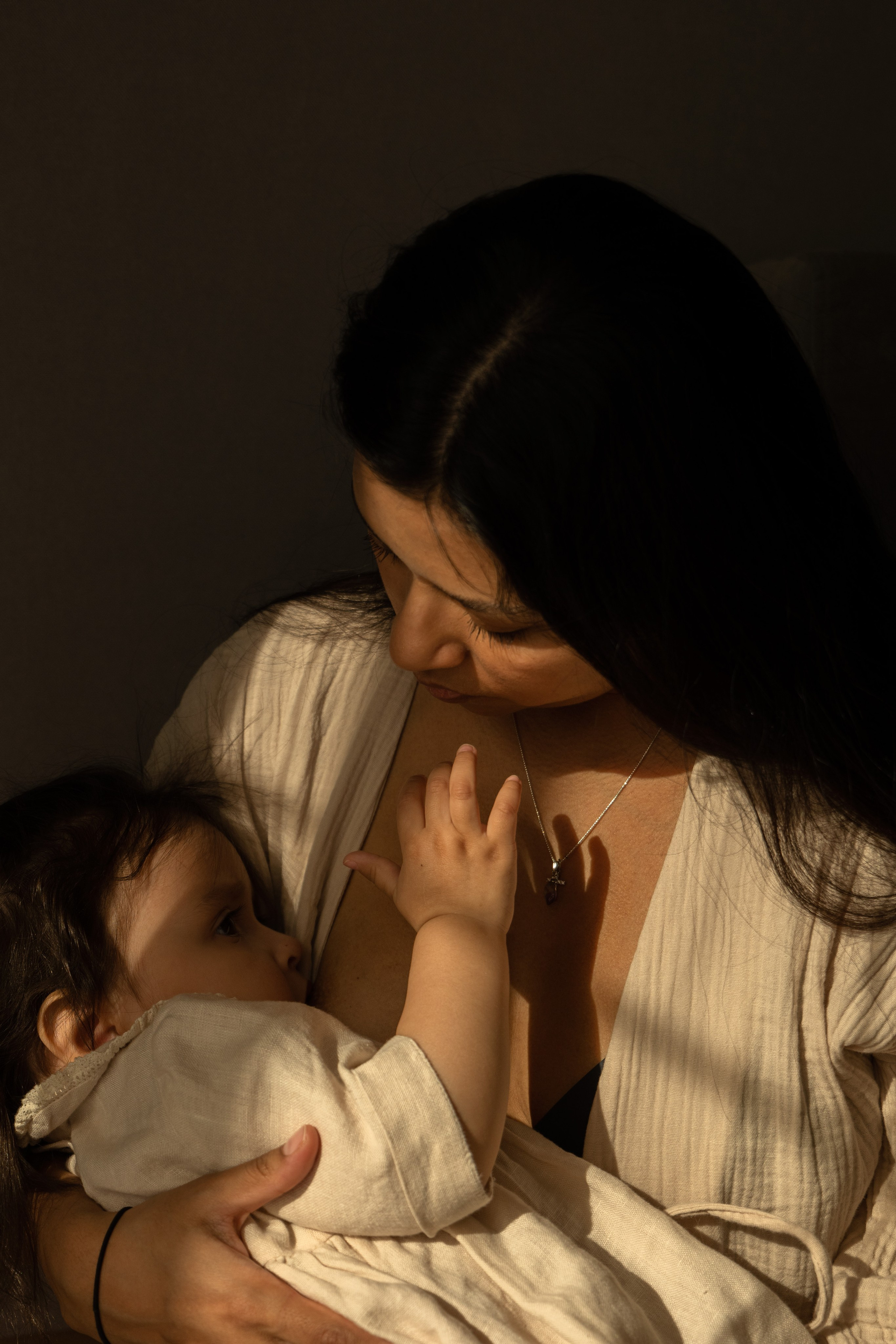 Мама и дочь. Фотограф видеограф Ольга Василевская