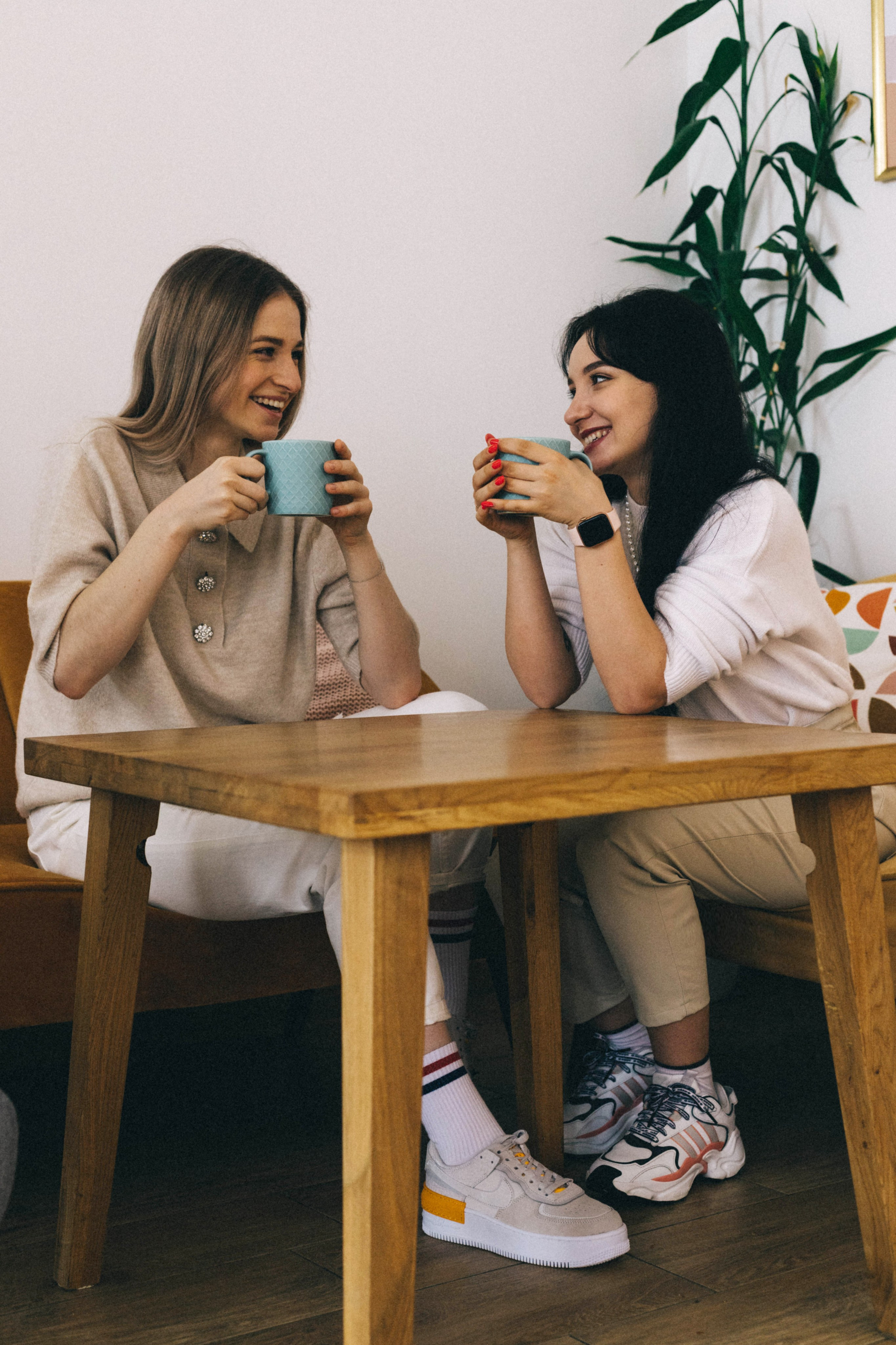 Две подруги. Фотограф в Минске Ира Сюбарева