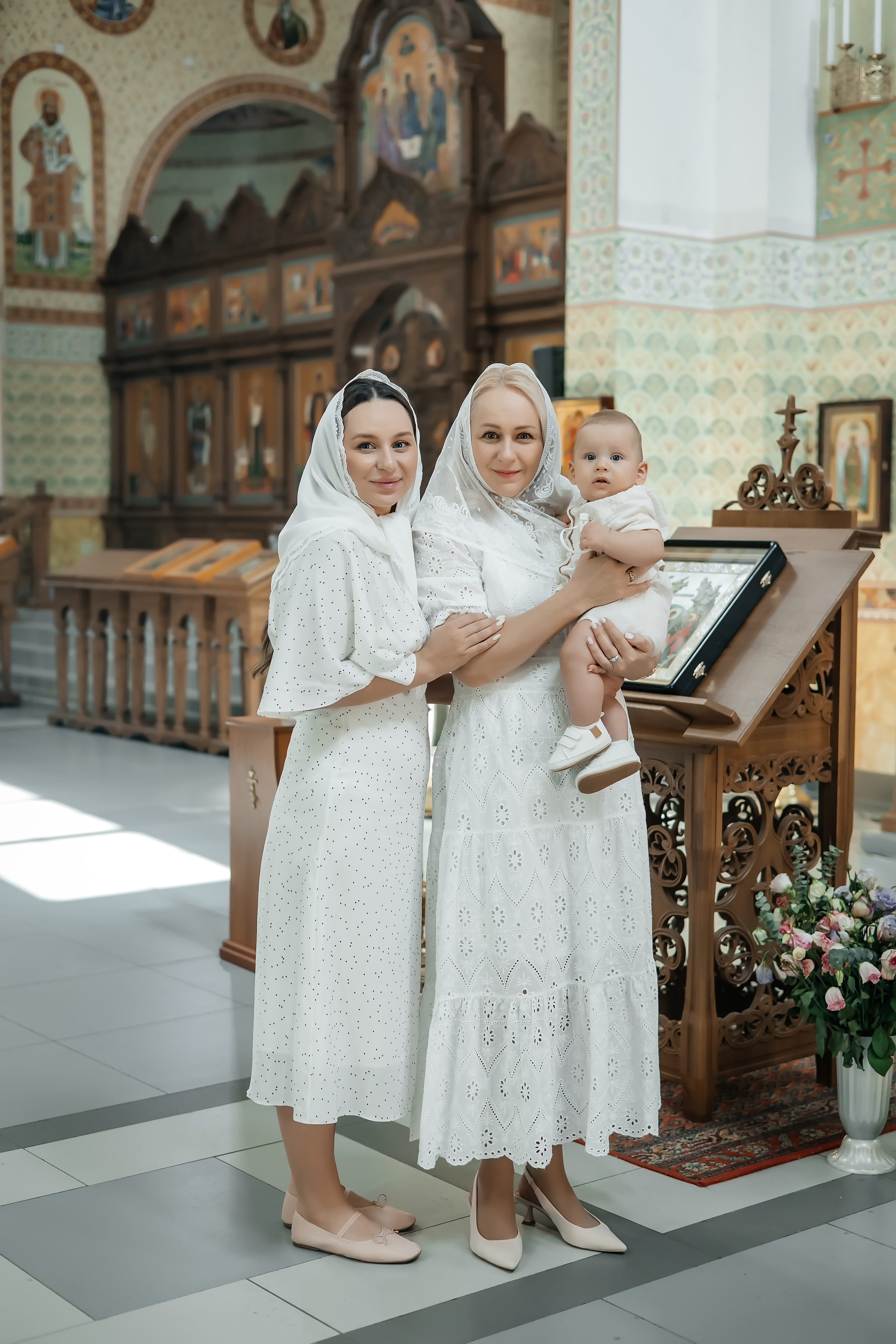 Крещение Платона в Храме Саввы Сторожевского в Измайлове. Фотограф на крещение и венчание Москва  Надежда Баланина