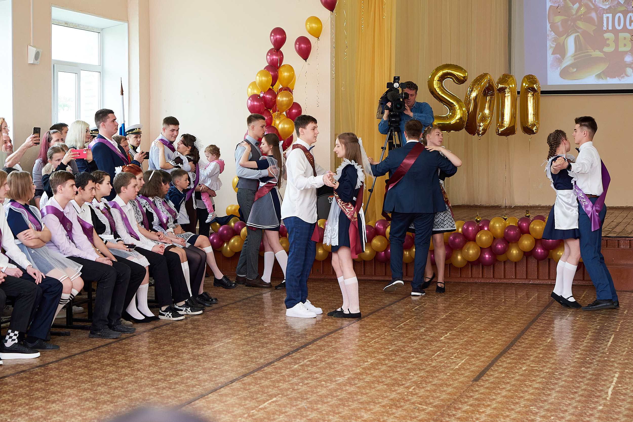 Репортаж последний звонок. Фотограф для жизни, бизнеса и соц сетей Ирина Нечет, Владивосток