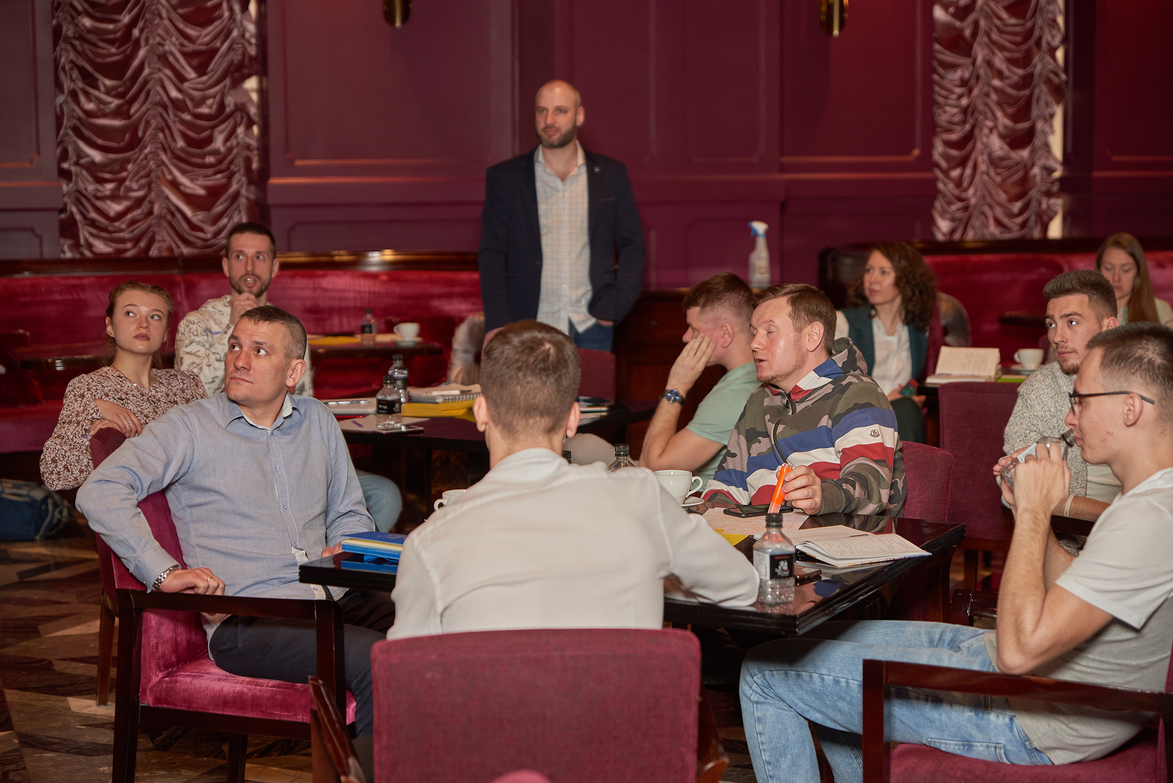 Репортаж Бизнес клуба "Бизнес завтрат в казино Tiger de cristal. Фотограф для жизни, бизнеса и соц сетей Ирина Нечет, Владивосток