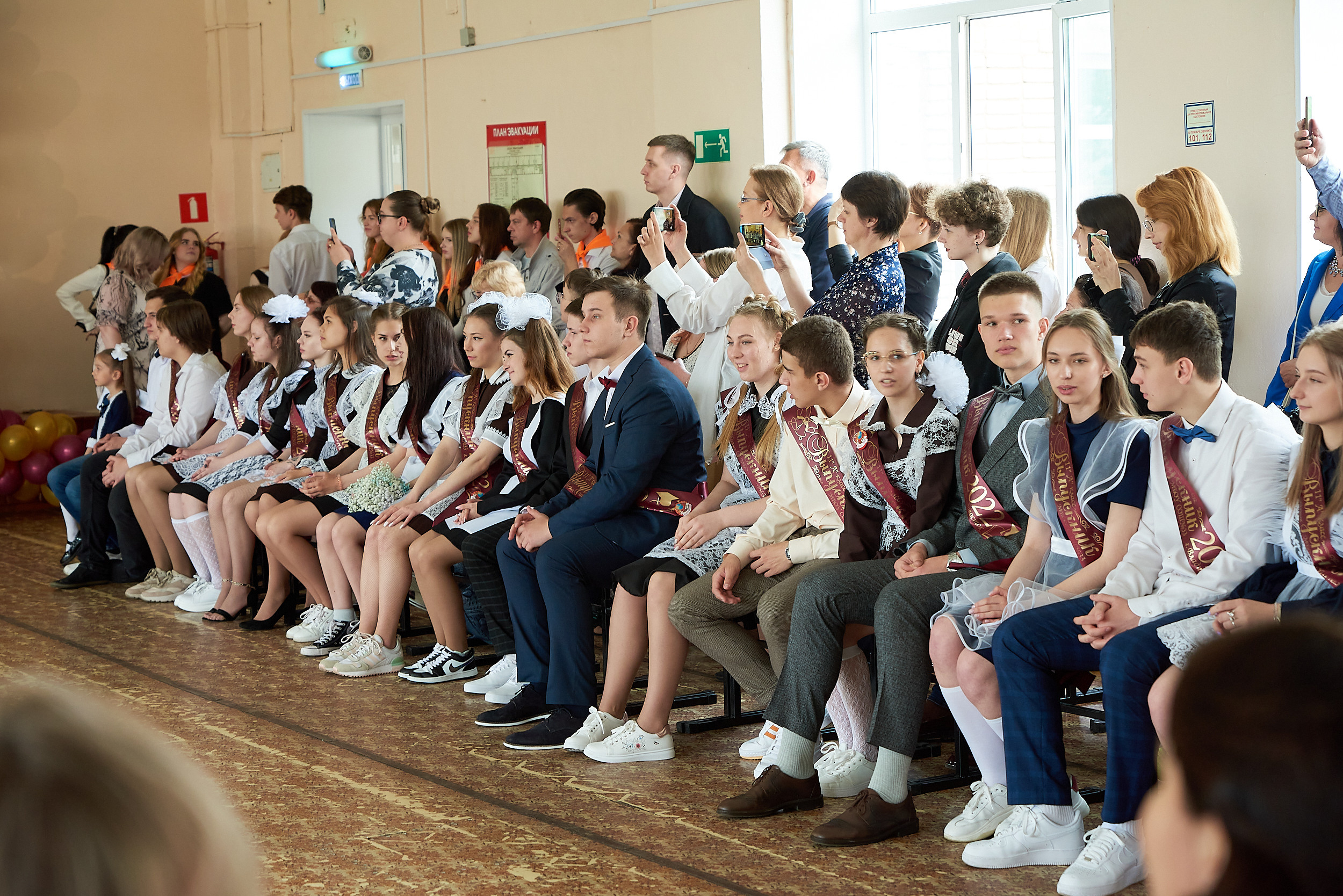 Репортаж последний звонок. Фотограф для жизни, бизнеса и соц сетей Ирина Нечет, Владивосток