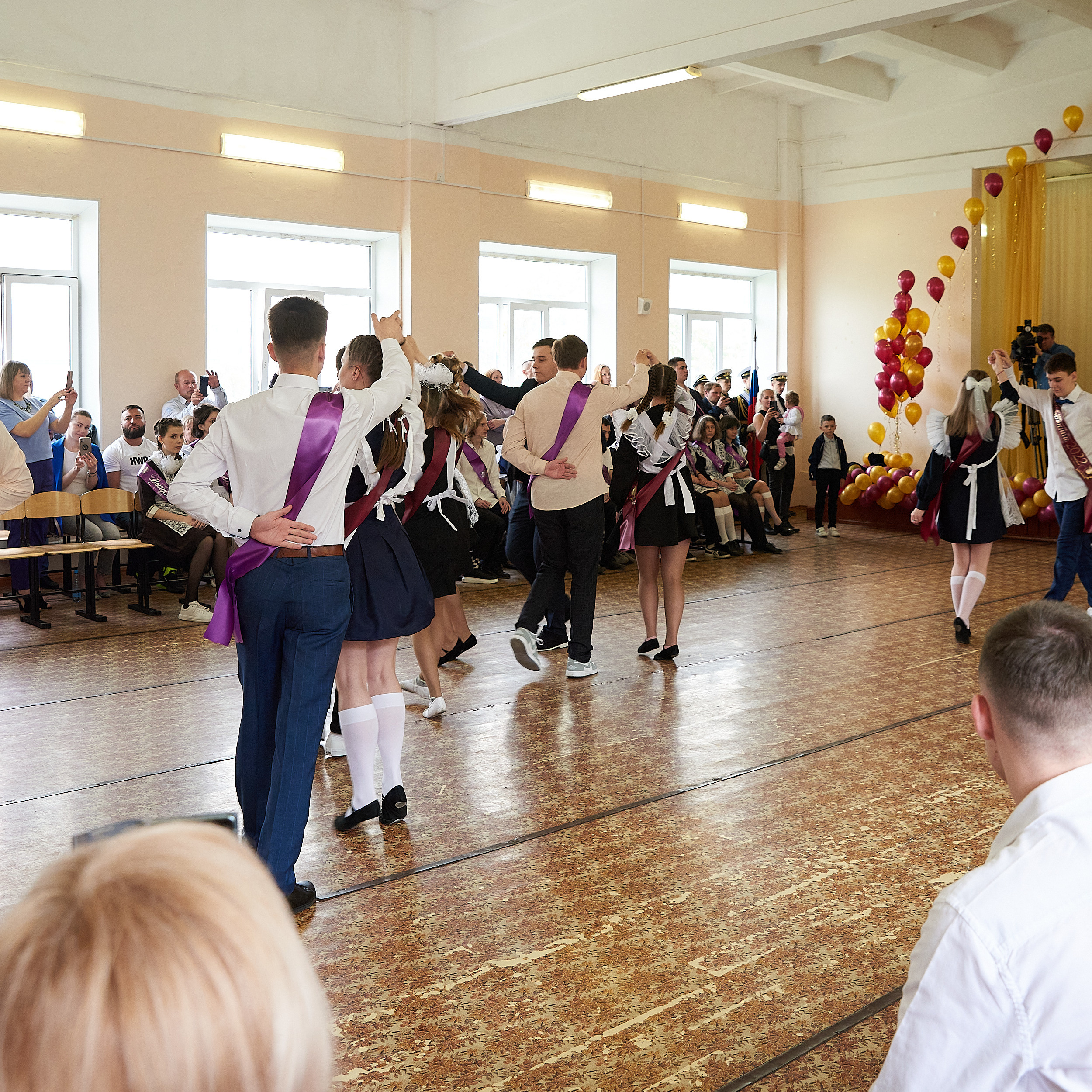 Репортаж последний звонок. Фотограф для жизни, бизнеса и соц сетей Ирина Нечет, Владивосток