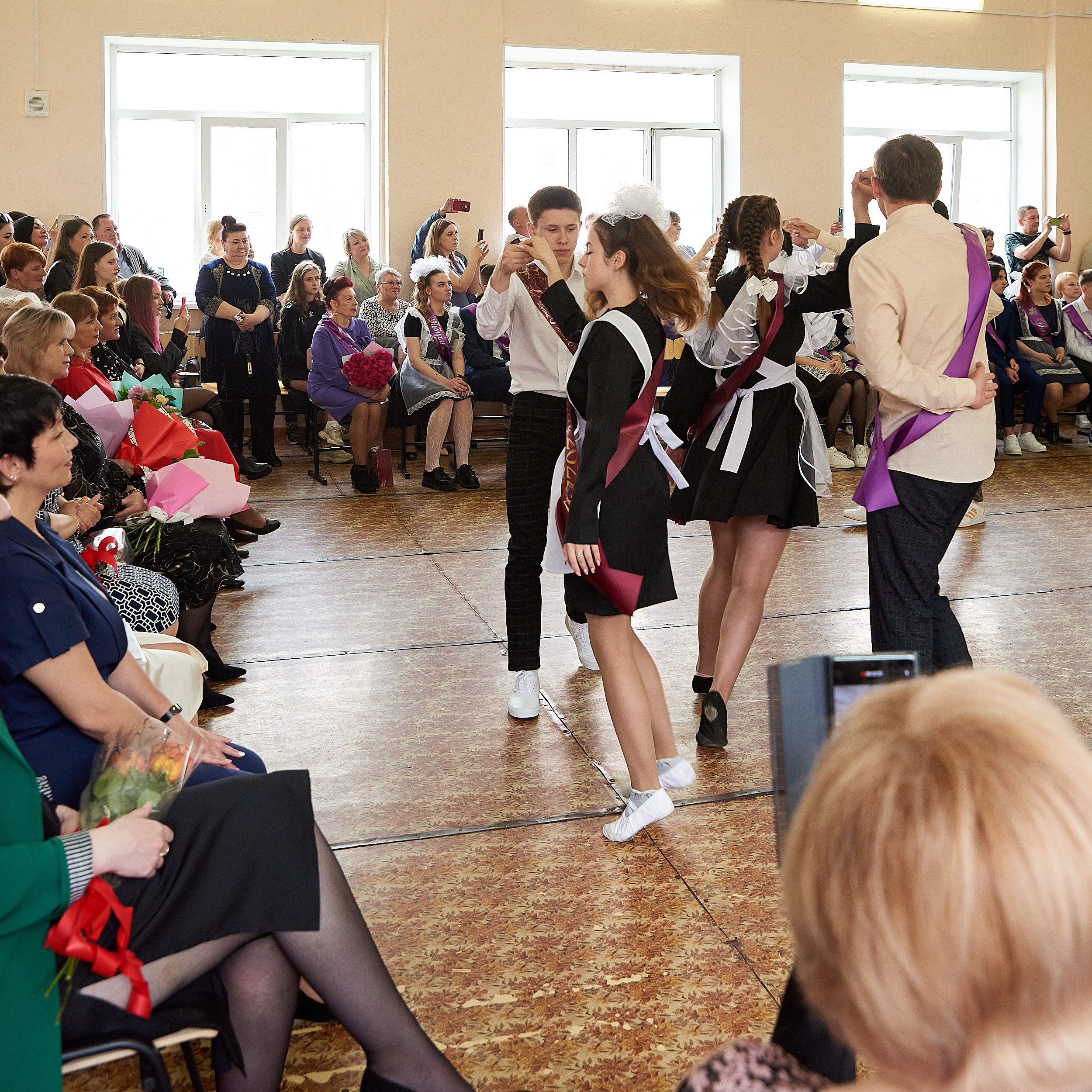 Репортаж последний звонок. Фотограф для жизни, бизнеса и соц сетей Ирина Нечет, Владивосток