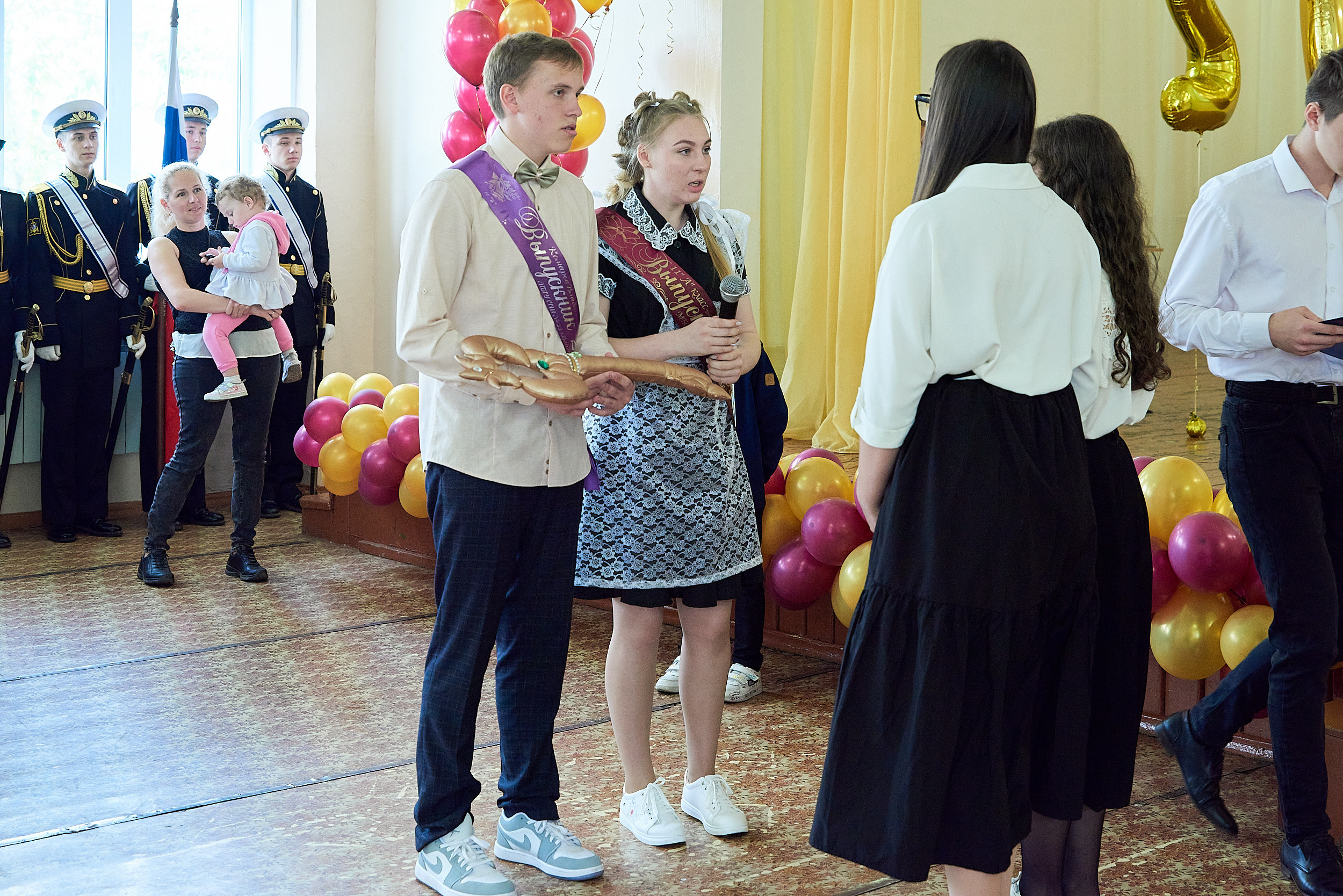 Репортаж последний звонок. Фотограф для жизни, бизнеса и соц сетей Ирина Нечет, Владивосток