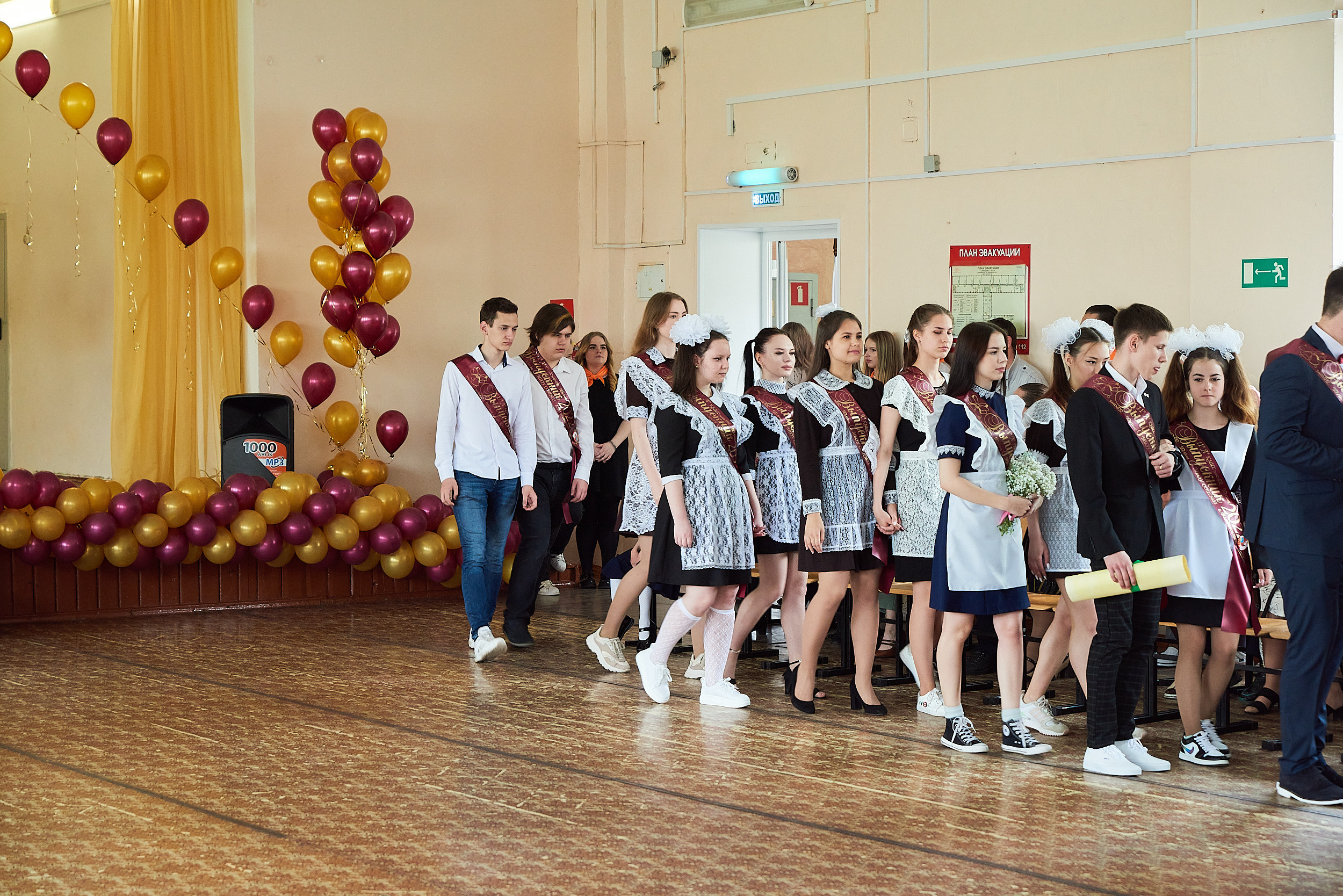 Репортаж последний звонок. Фотограф для жизни, бизнеса и соц сетей Ирина Нечет, Владивосток