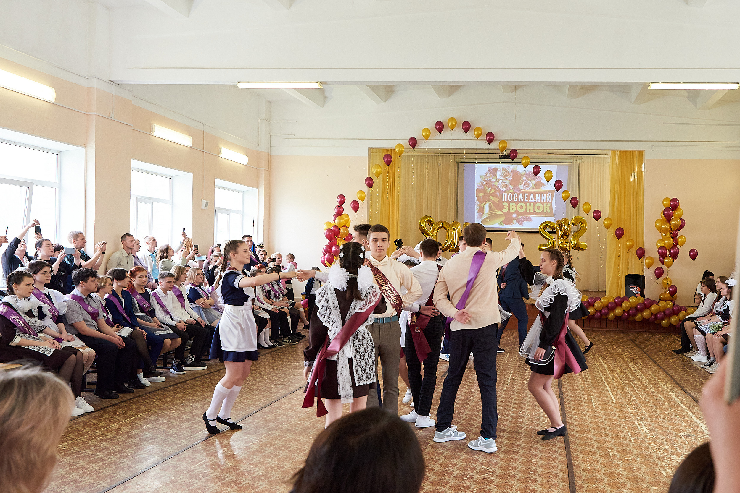 Репортаж последний звонок. Фотограф для жизни, бизнеса и соц сетей Ирина Нечет, Владивосток