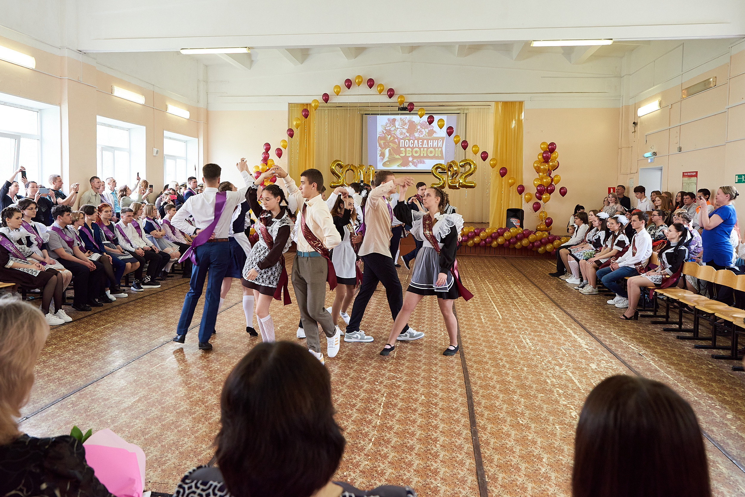 Репортаж последний звонок. Фотограф для жизни, бизнеса и соц сетей Ирина Нечет, Владивосток