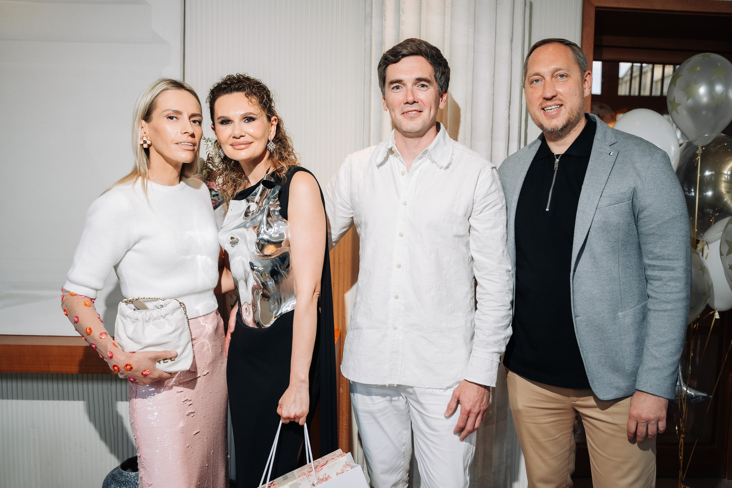 Welcome в ресторане PAFOS. Свадебный и семейный фотограф в Москве и МО Геннадий Туманцев