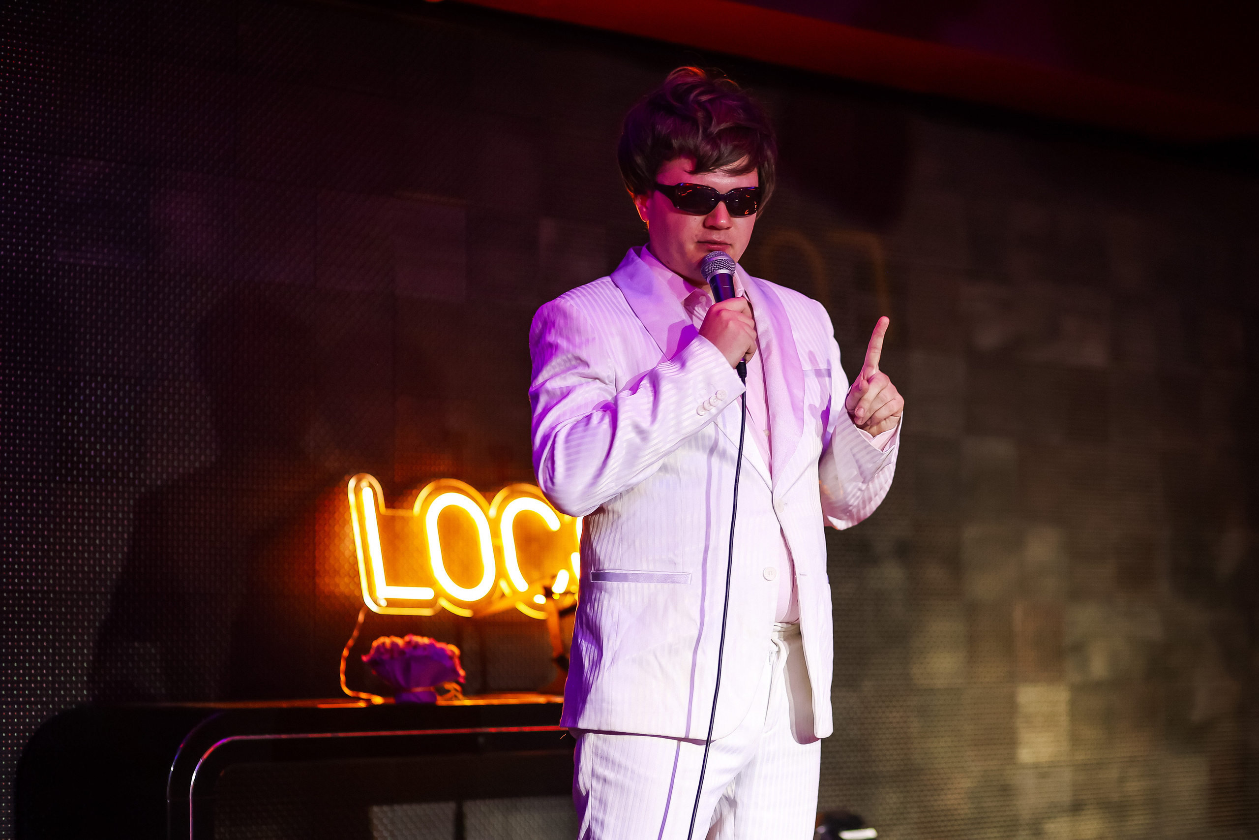 Стендап в Планете. Свадебный, семейный и детский фотограф в Калининграде Елена Кравцова