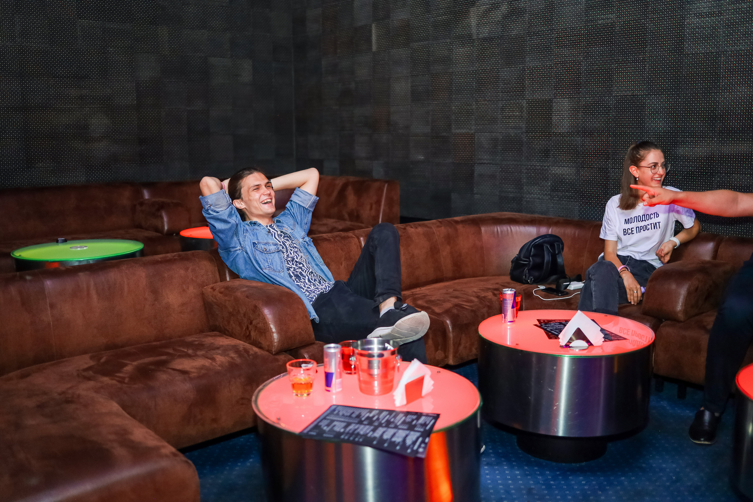 Стендап в Планете. Свадебный, семейный и детский фотограф в Калининграде Елена Кравцова