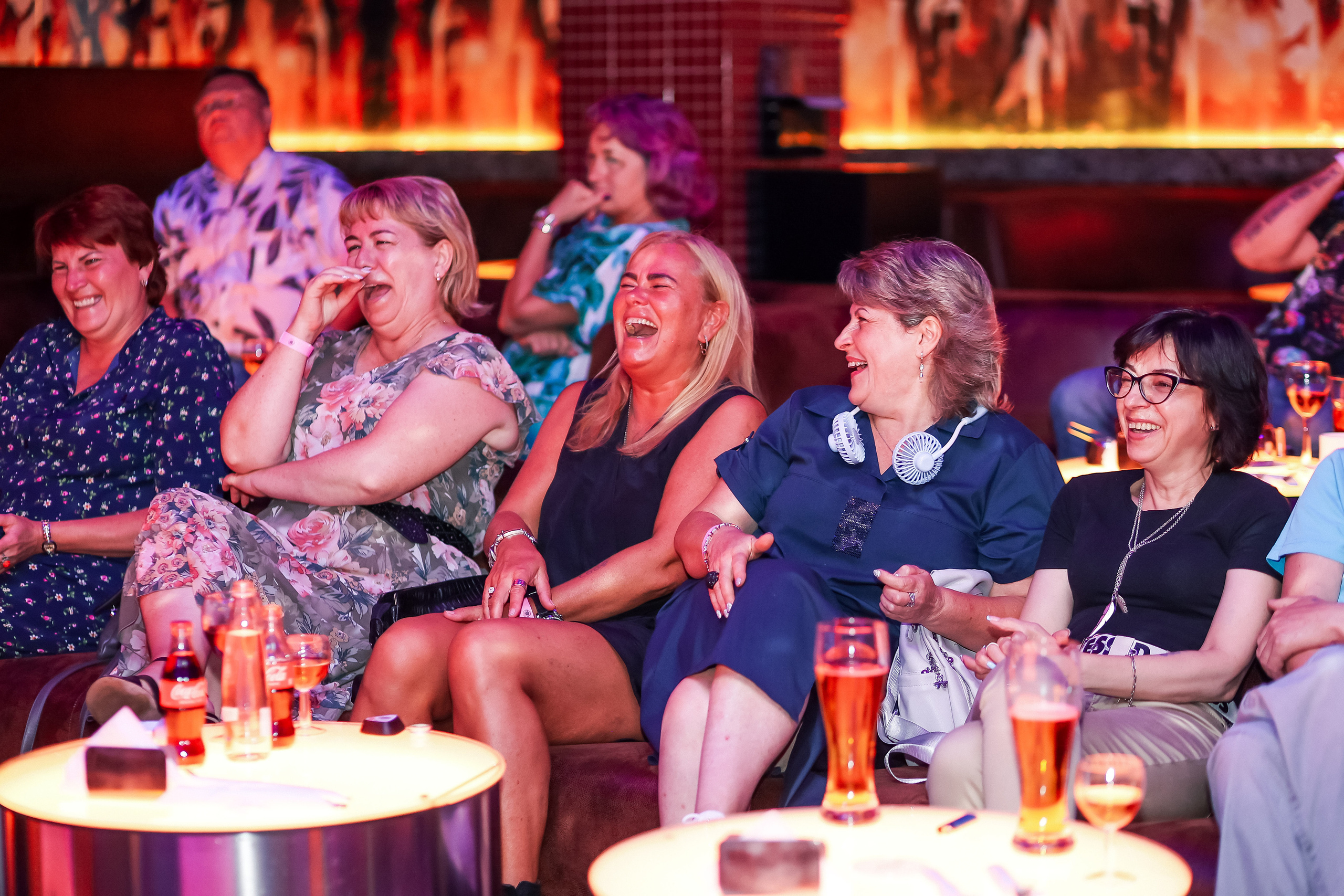 Стендап в Планете. Свадебный, семейный и детский фотограф в Калининграде Елена Кравцова