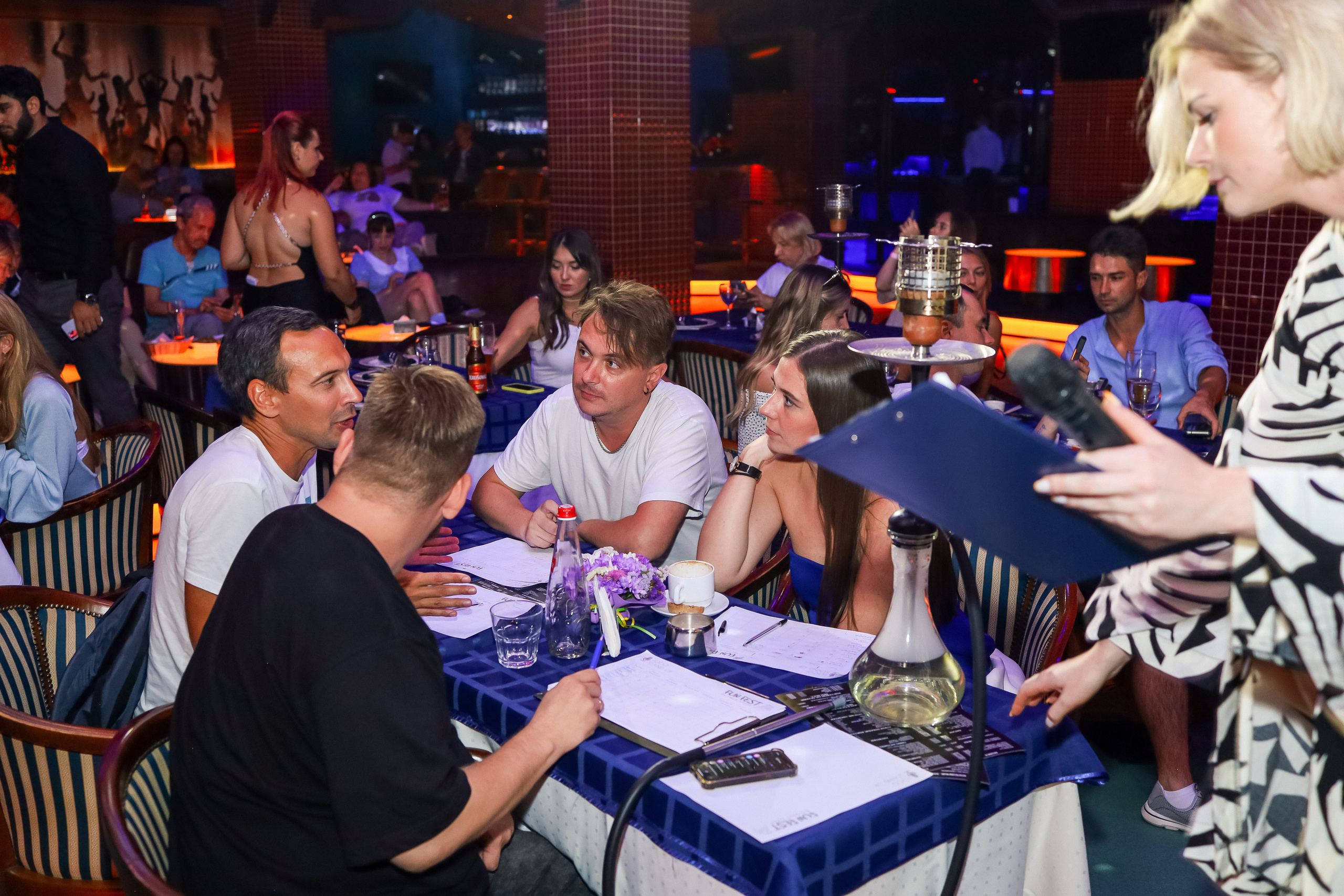 Стендап в Планете. Свадебный, семейный и детский фотограф в Калининграде Елена Кравцова