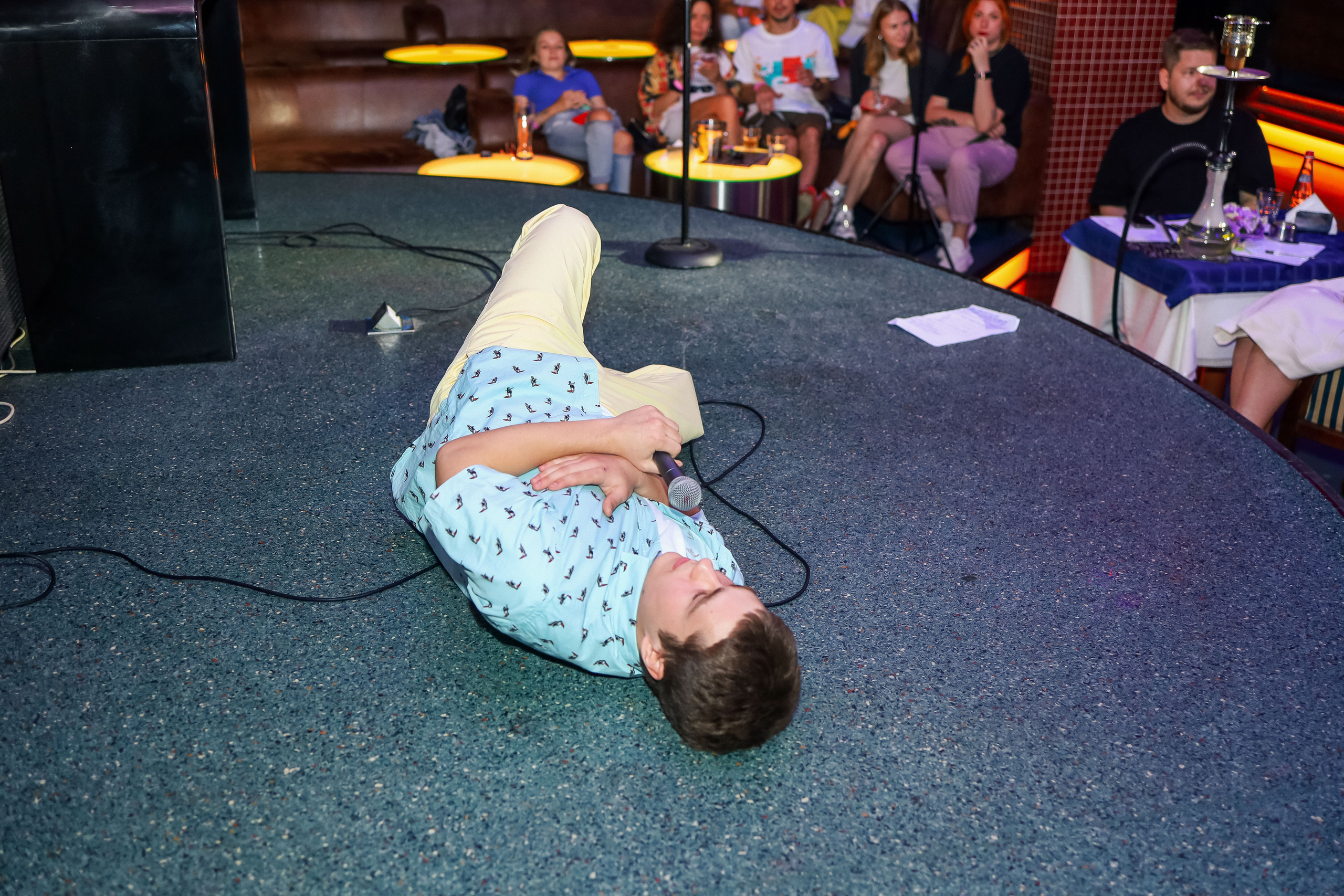 Стендап в Планете. Свадебный, семейный и детский фотограф в Калининграде Елена Кравцова